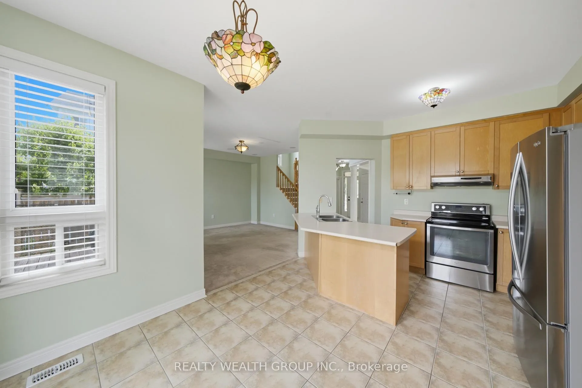 Photo 18 of 3 Queensplate Drive, Scugog, Port Perry — HOMEH