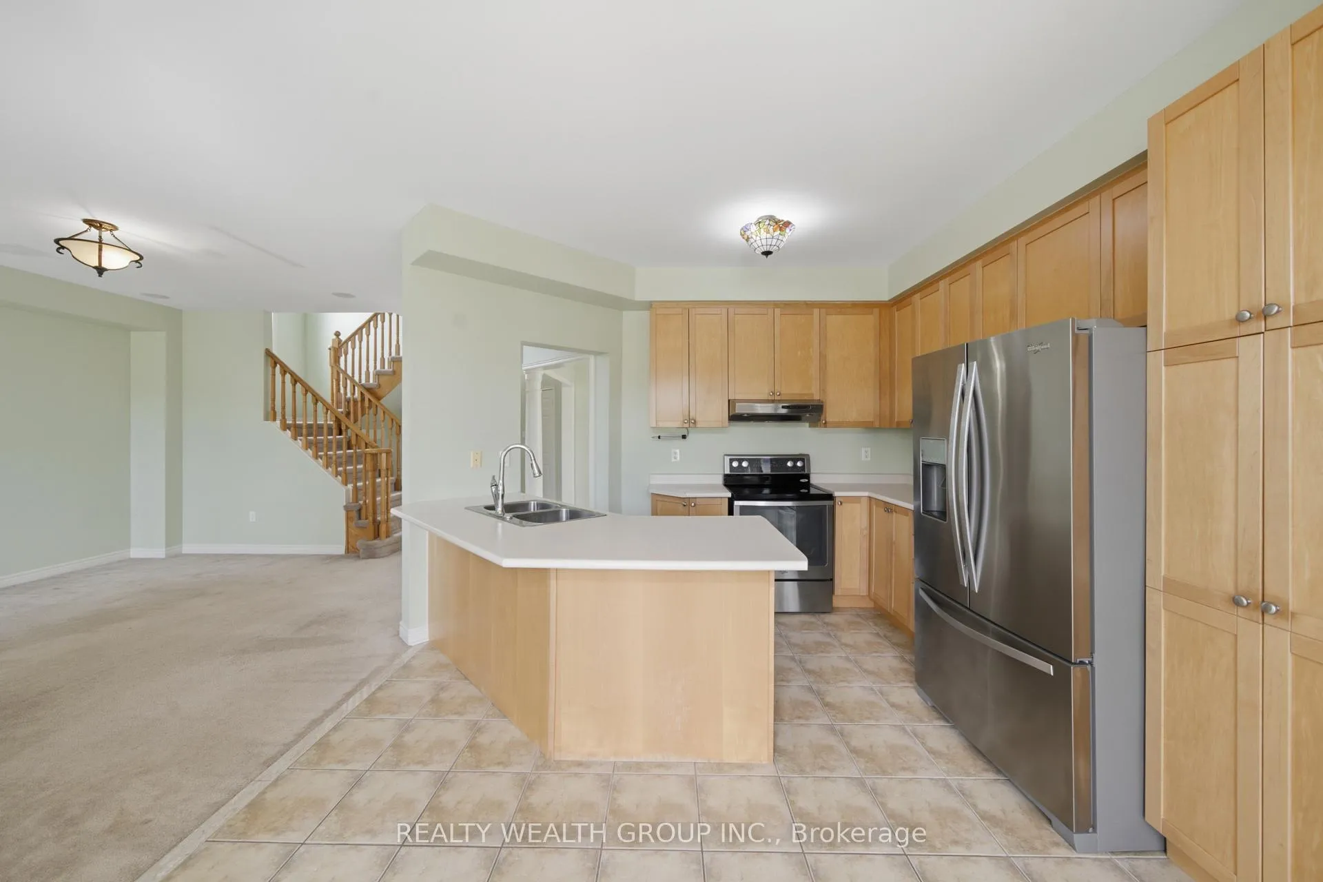Photo 19 of 3 Queensplate Drive, Scugog, Port Perry — HOMEH