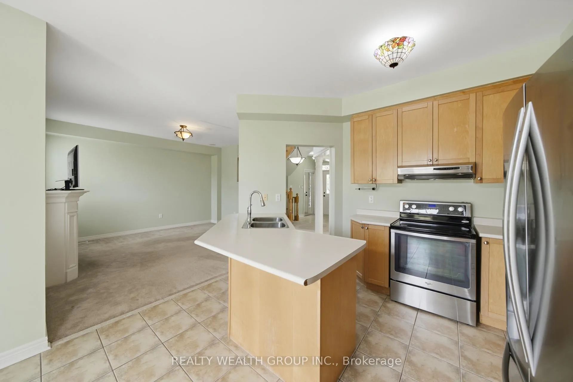 Photo 20 of 3 Queensplate Drive, Scugog, Port Perry — HOMEH