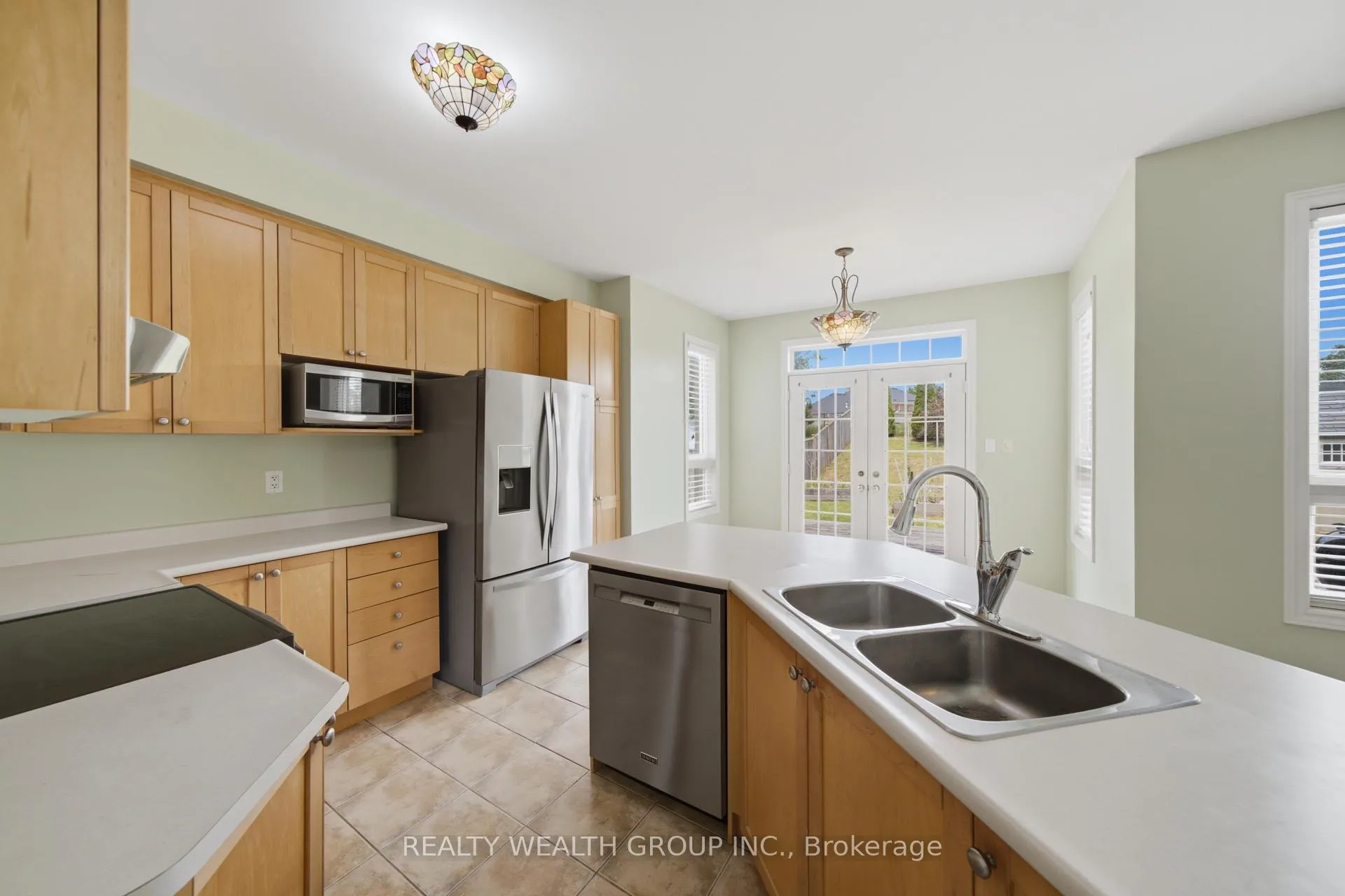 Photo 22 of 3 Queensplate Drive, Scugog, Port Perry — HOMEH