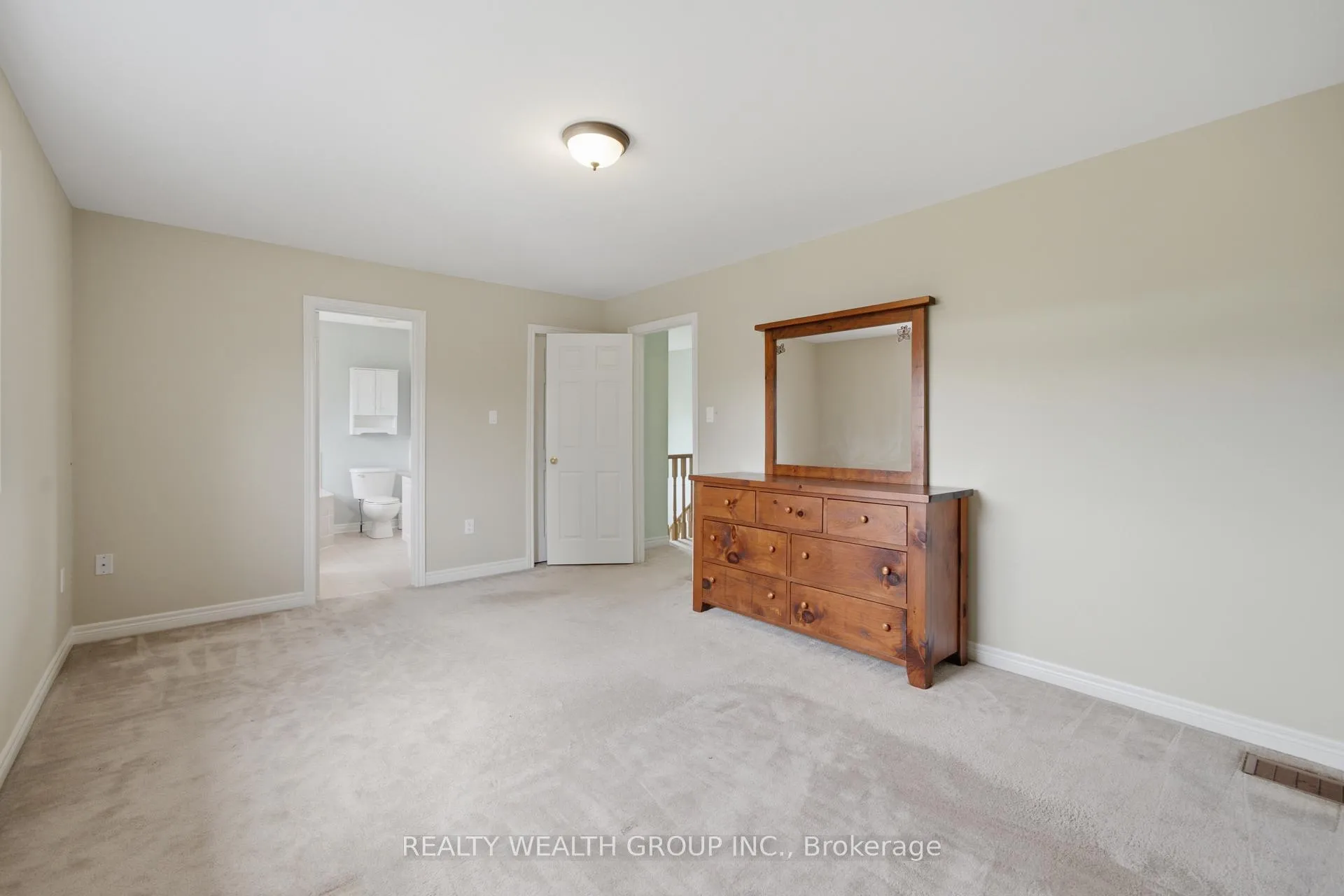 Photo 29 of 3 Queensplate Drive, Scugog, Port Perry — HOMEH