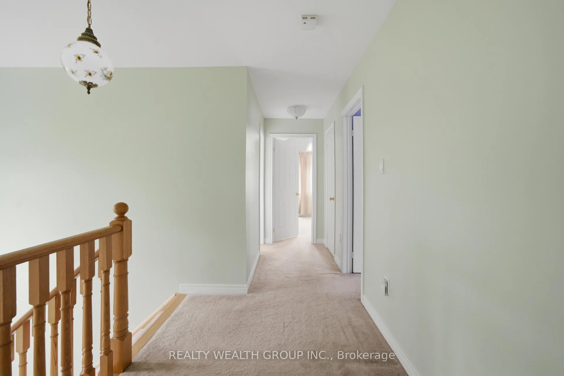 Photo 33 of 3 Queensplate Drive, Scugog, Port Perry — HOMEH
