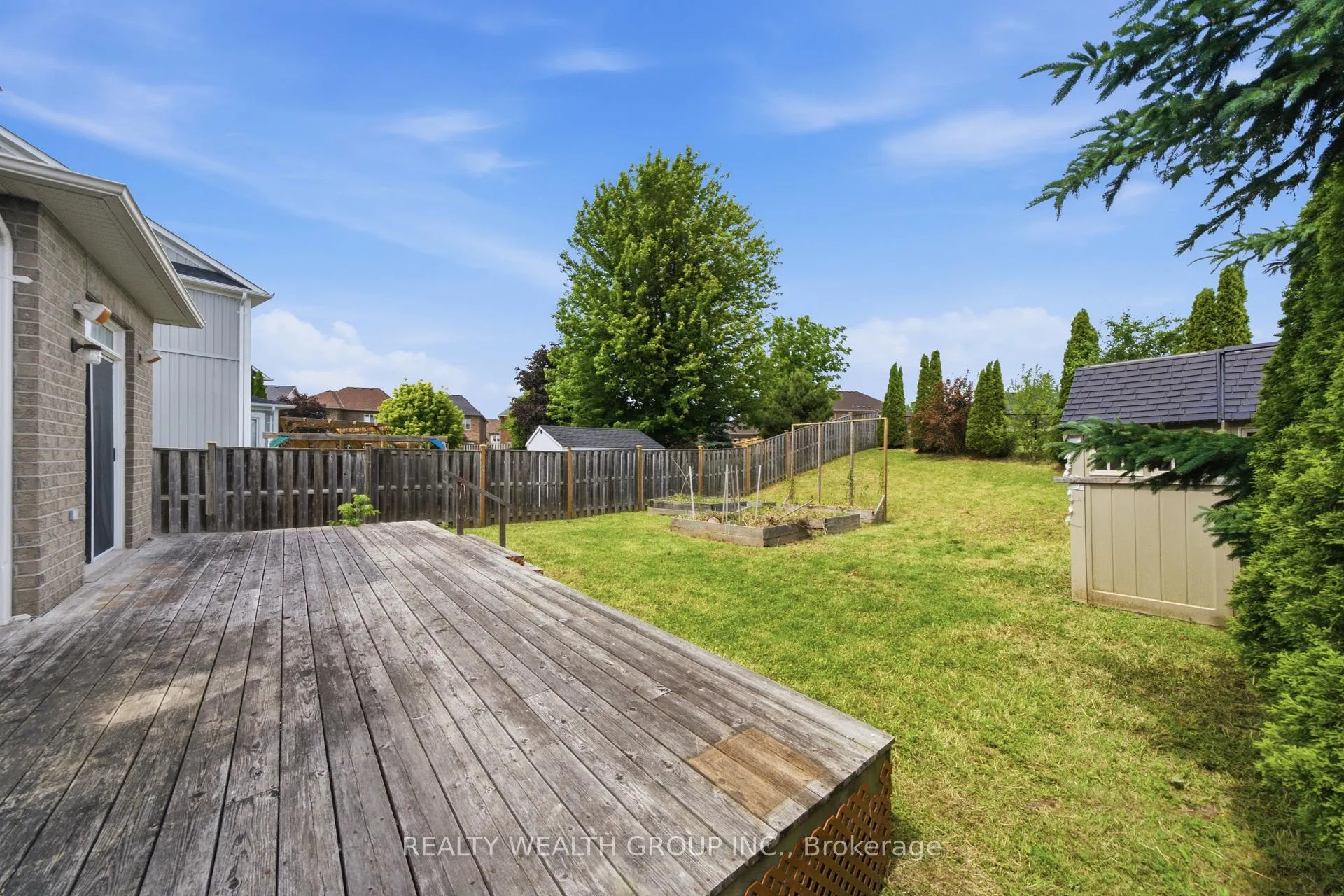 Photo 37 of 3 Queensplate Drive, Scugog, Port Perry — HOMEH