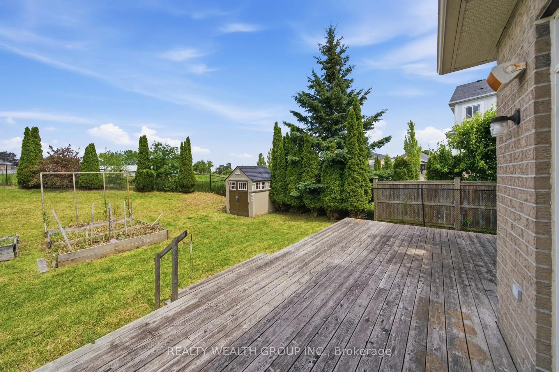 Photo 38 of 3 Queensplate Drive, Scugog, Port Perry — HOMEH