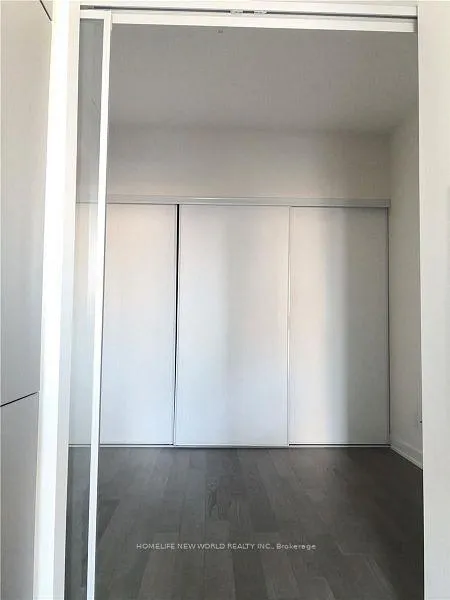 Photo 5 of Unit 906, 17 Dundonald Street, Toronto, Church-Yonge Corridor — HOMEH