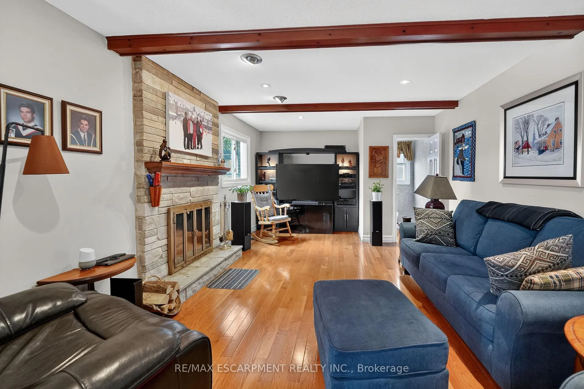 Photo 18 of 99 Elmhurst Drive, Hamilton, Sherwood — HOMEH