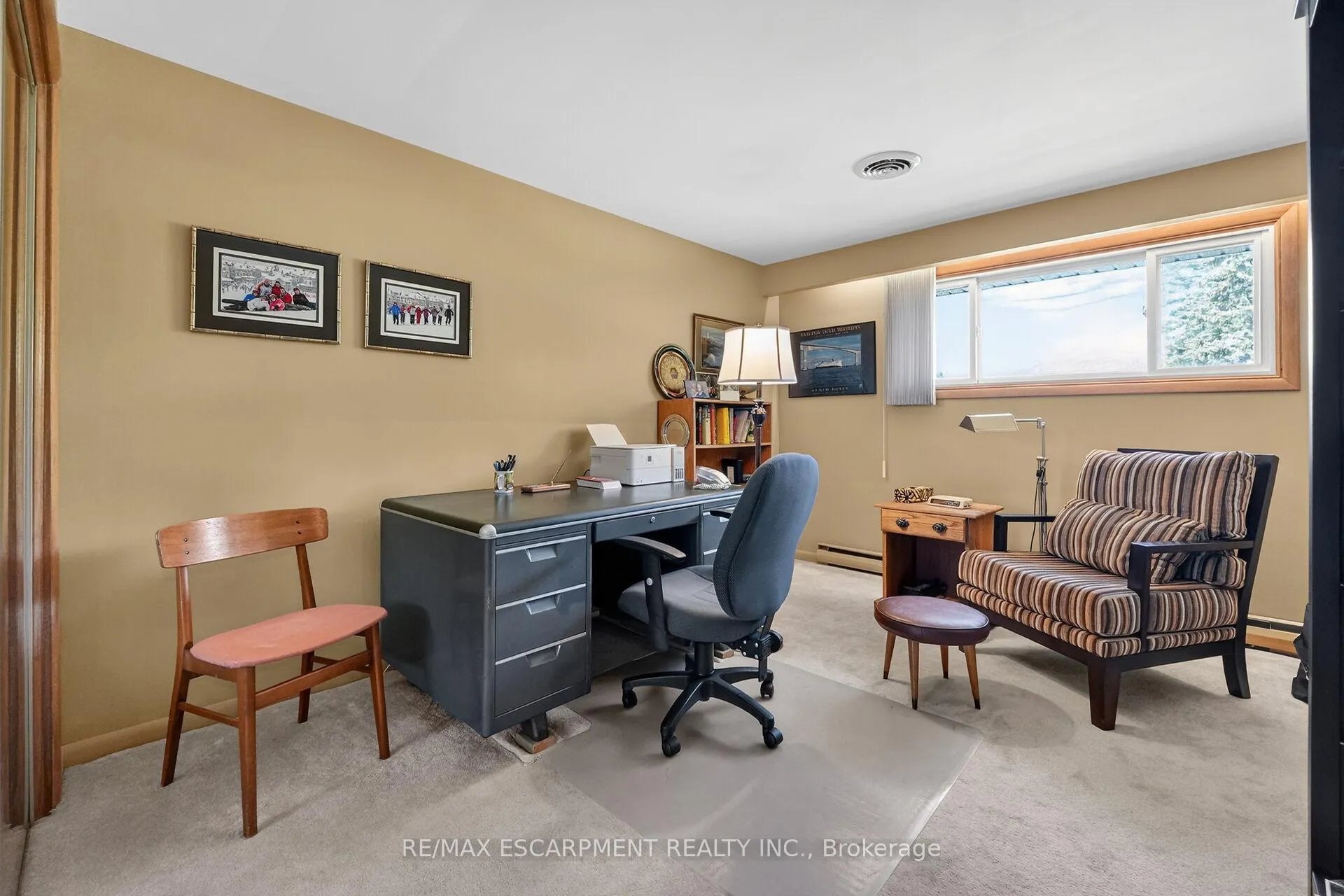 Photo 25 of 99 Elmhurst Drive, Hamilton, Sherwood — HOMEH