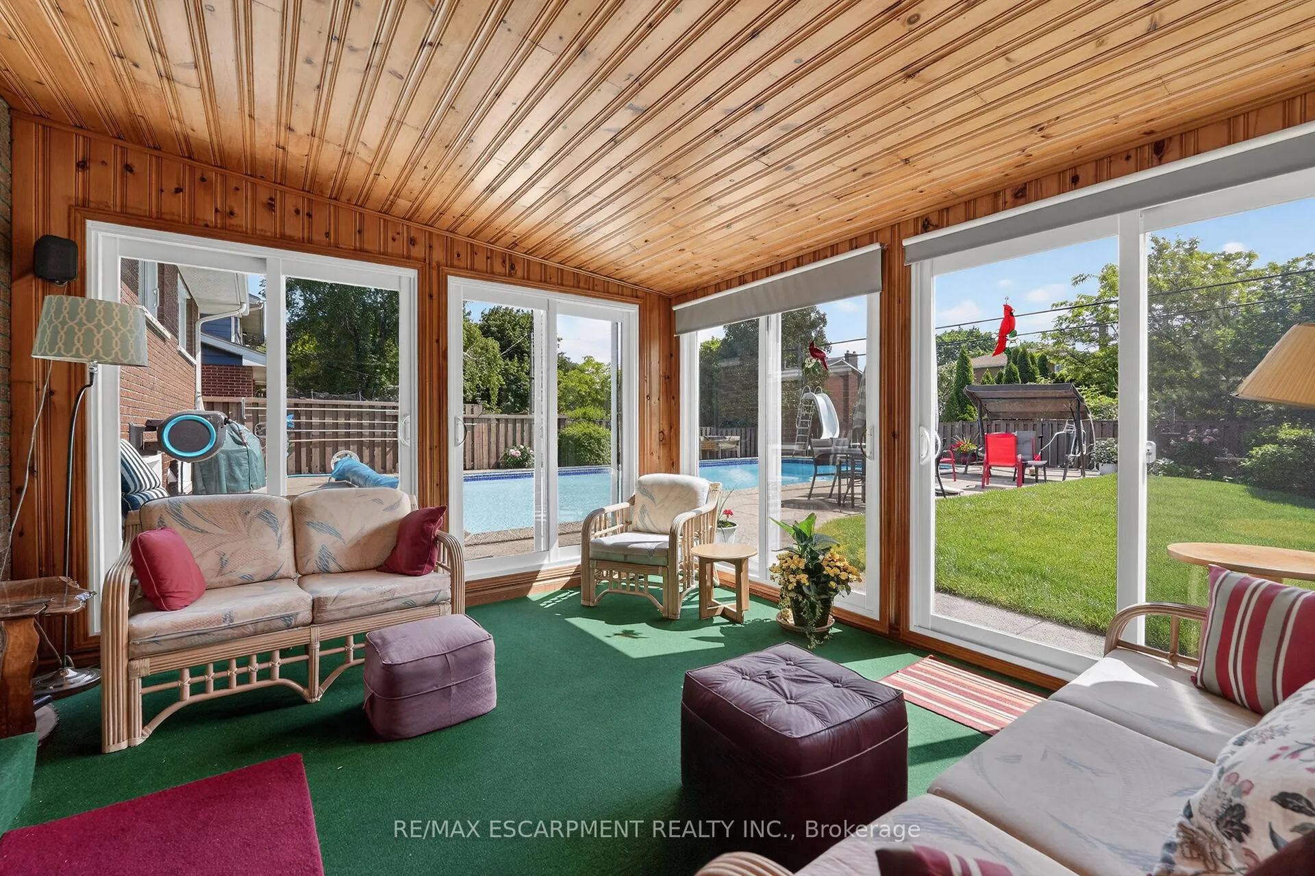 Photo 27 of 99 Elmhurst Drive, Hamilton, Sherwood — HOMEH