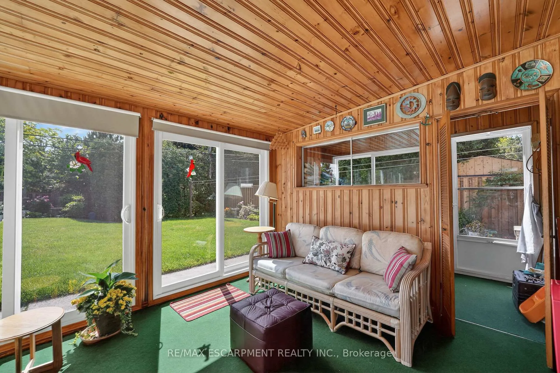 Photo 29 of 99 Elmhurst Drive, Hamilton, Sherwood — HOMEH