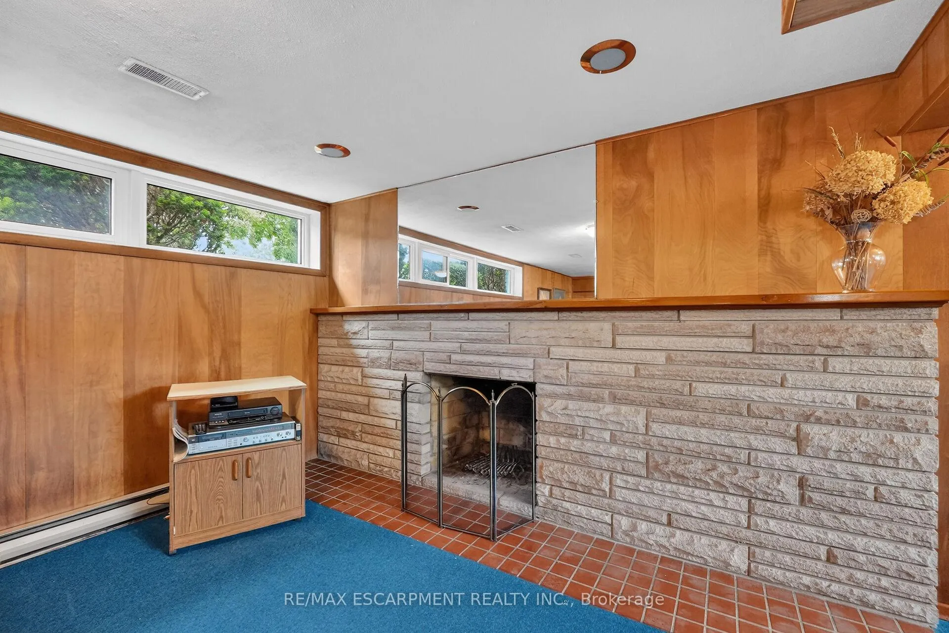 Photo 31 of 99 Elmhurst Drive, Hamilton, Sherwood — HOMEH