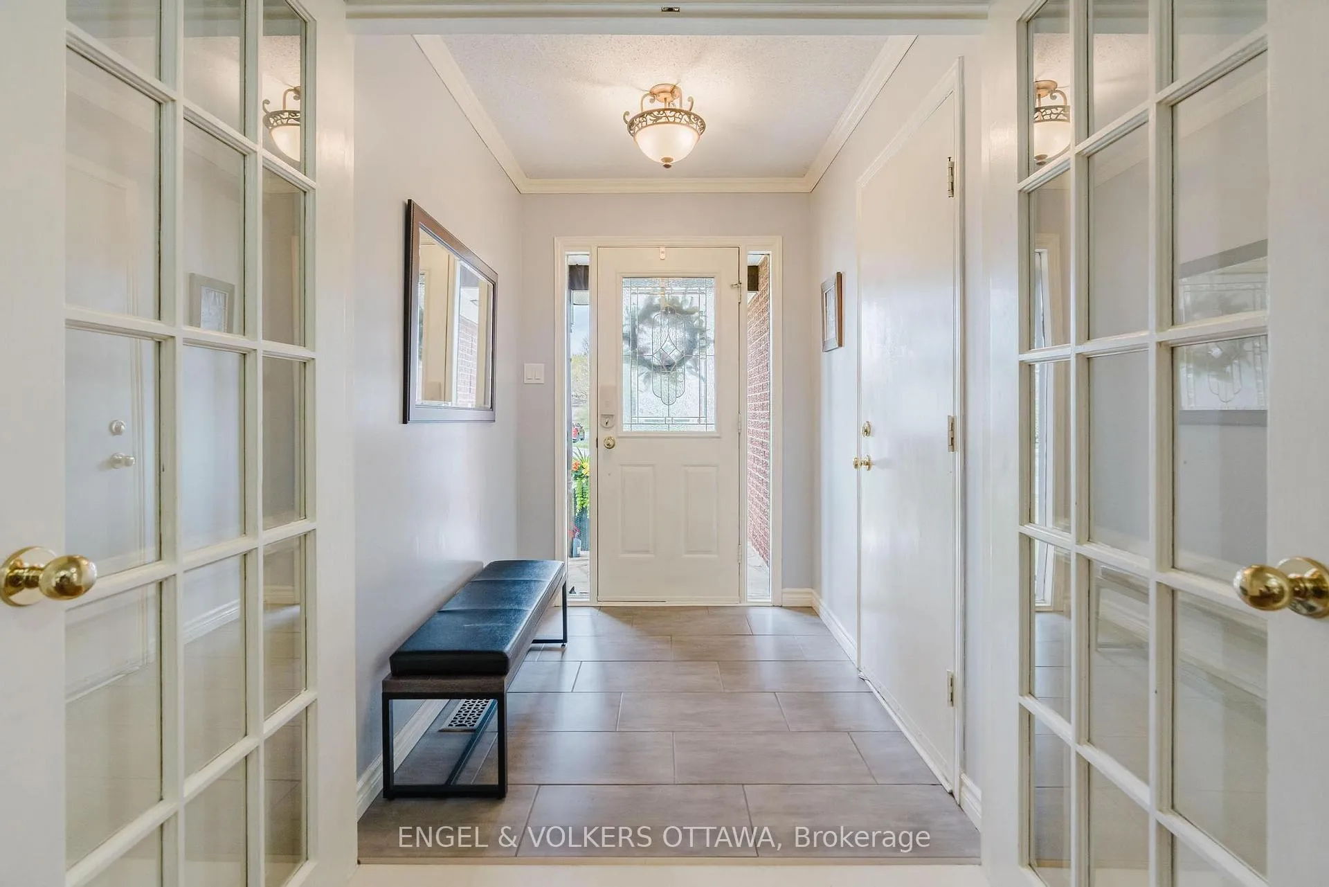 Photo 3 of 30 Huntings End Avenue, Ottawa, Kanata - Bridlewood — HOMEH
