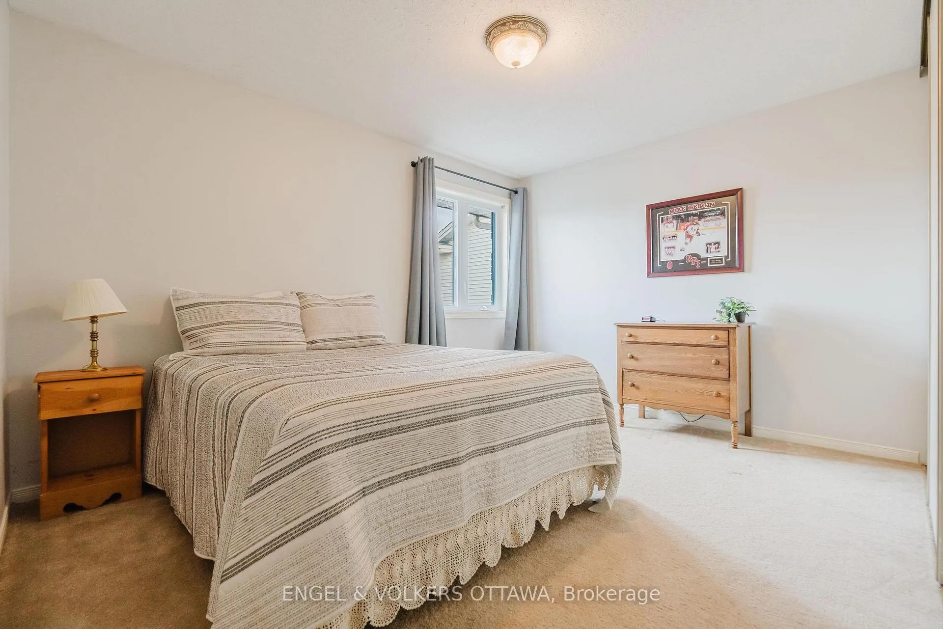 Photo 29 of 30 Huntings End Avenue, Ottawa, Kanata - Bridlewood — HOMEH
