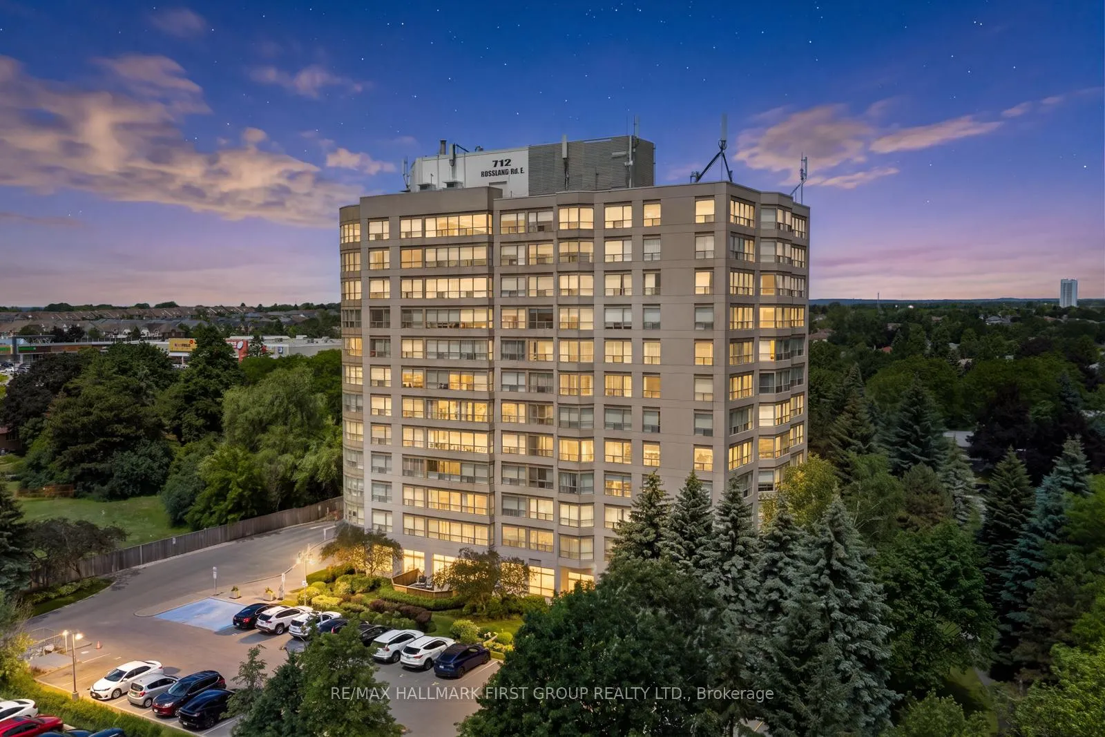 Photo 1 of Unit 1002, 712 Rossland Road E, Whitby, Pringle Creek — HOMEH