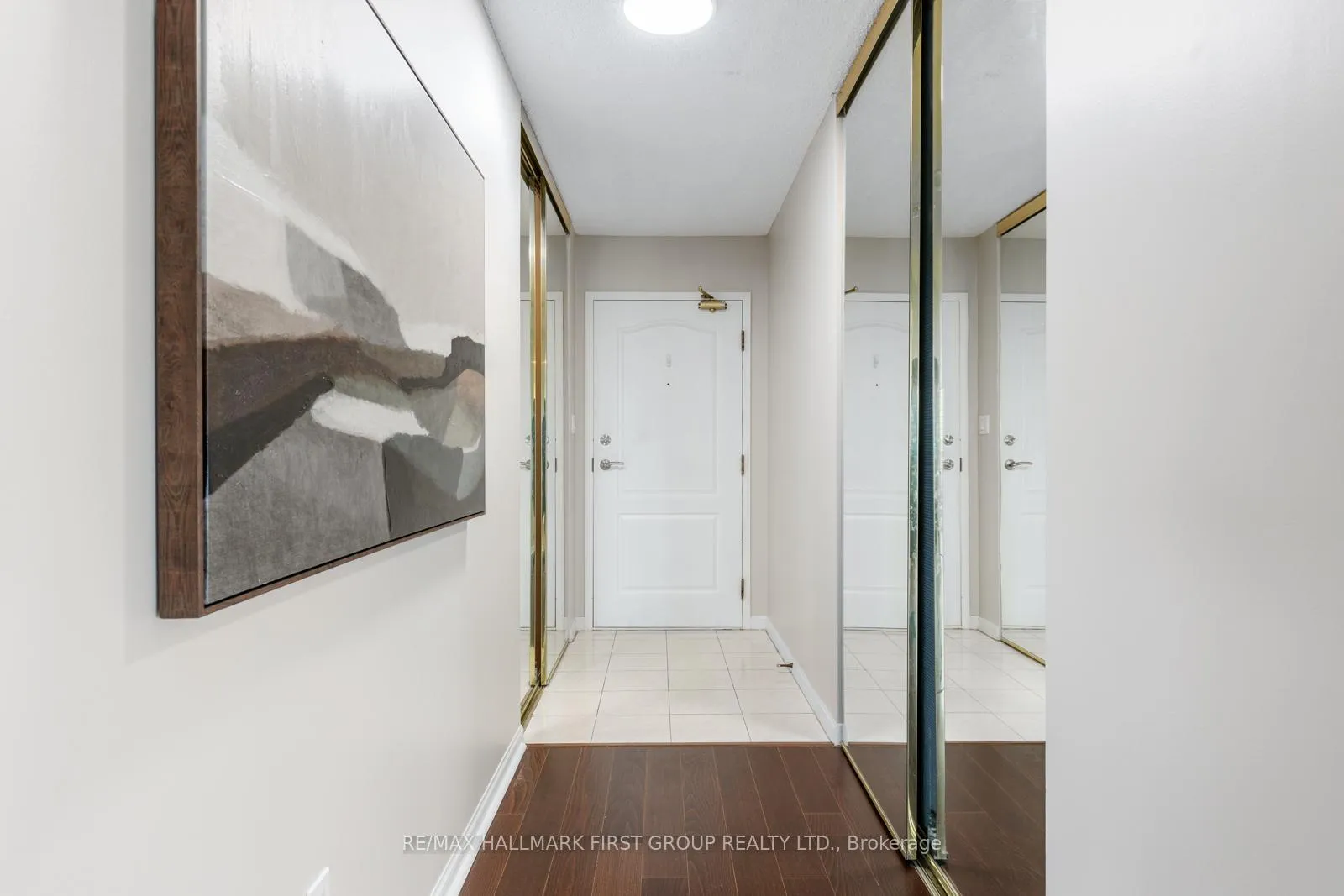 Photo 4 of Unit 1002, 712 Rossland Road E, Whitby, Pringle Creek — HOMEH