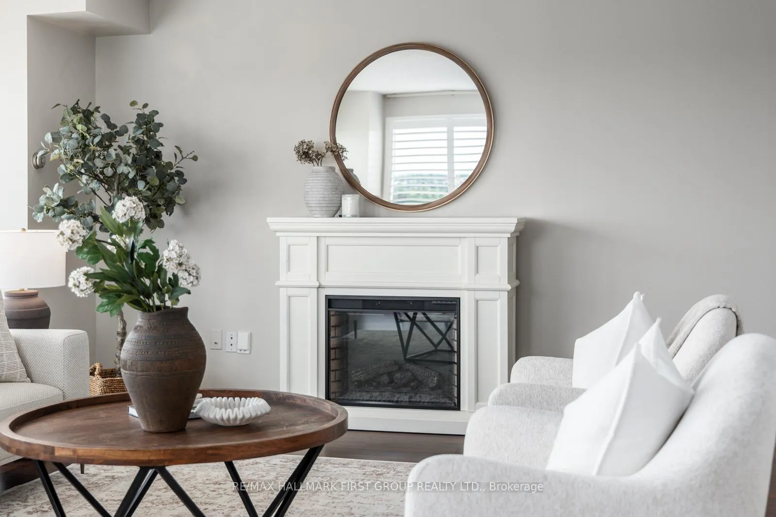 Photo 8 of Unit 1002, 712 Rossland Road E, Whitby, Pringle Creek — HOMEH