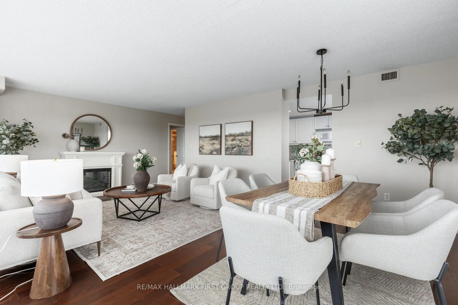 Photo 9 of Unit 1002, 712 Rossland Road E, Whitby, Pringle Creek — HOMEH