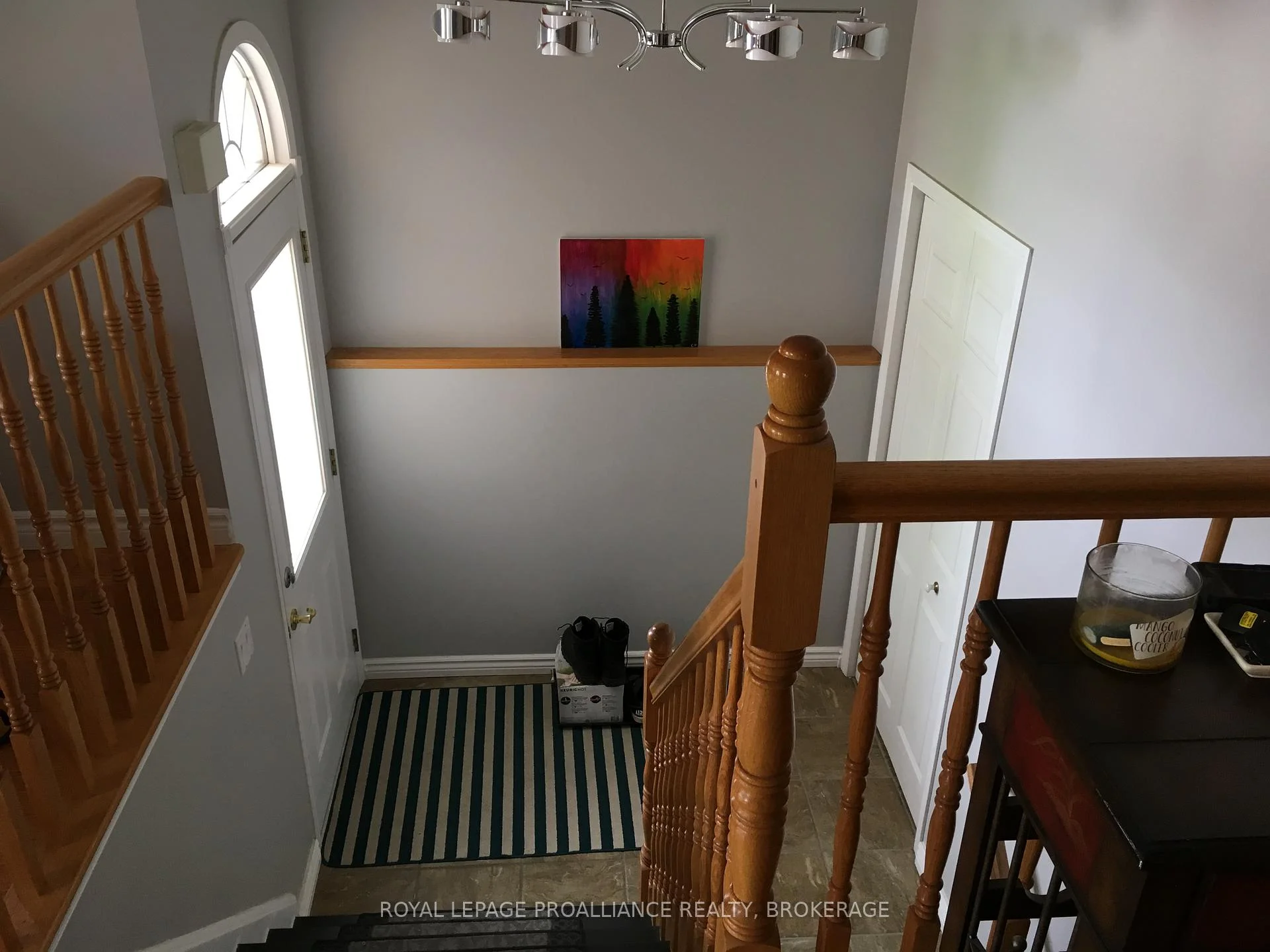 Photo 13 of 653 Barnsley Crescent, Kingston, City SouthWest — HOMEH