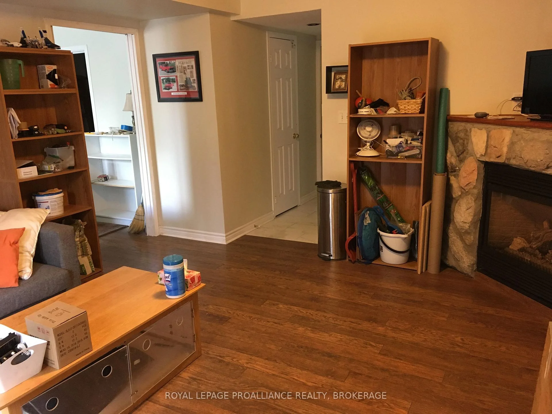 Photo 26 of 653 Barnsley Crescent, Kingston, City SouthWest — HOMEH