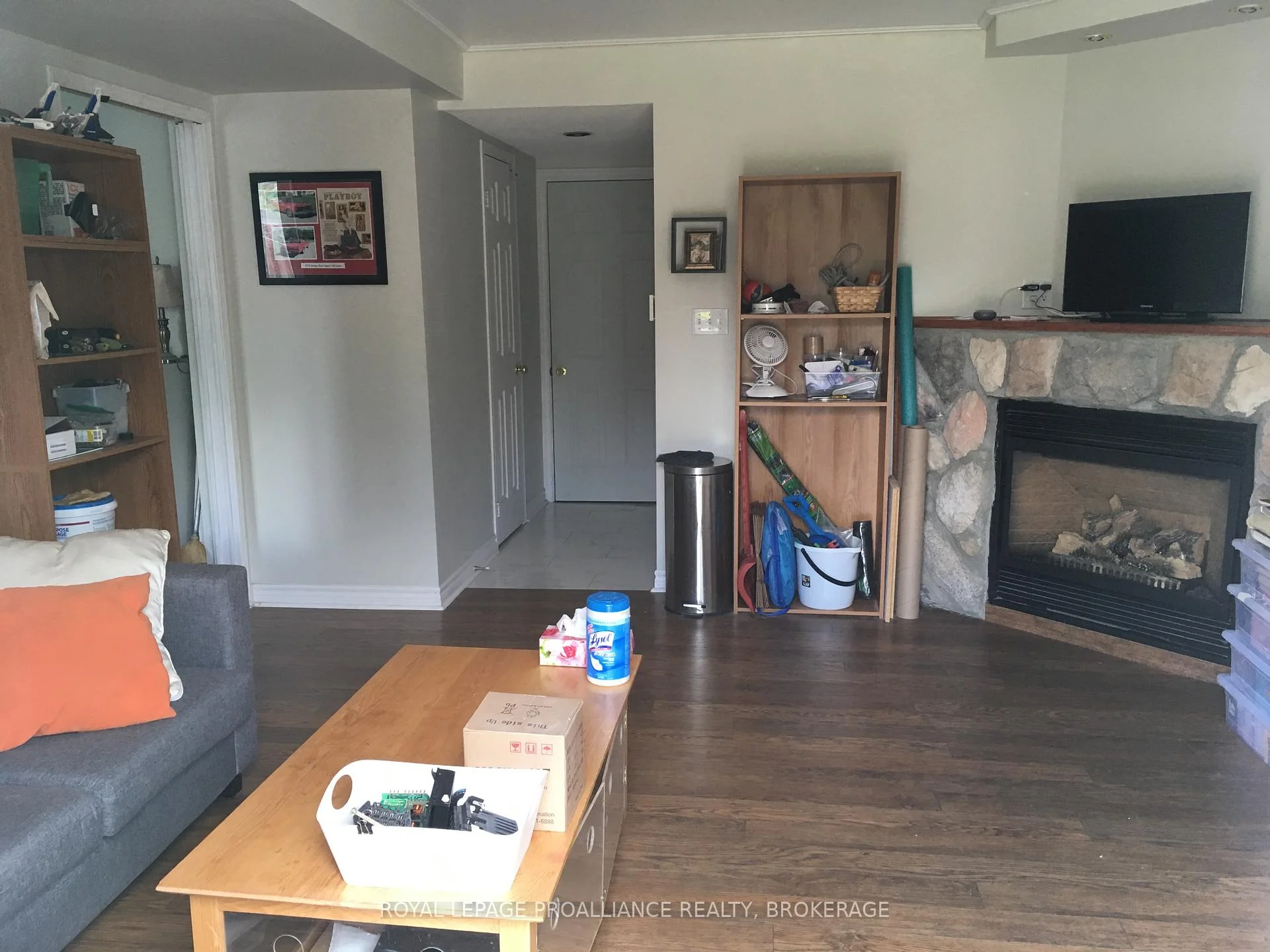 Photo 32 of 653 Barnsley Crescent, Kingston, City SouthWest — HOMEH