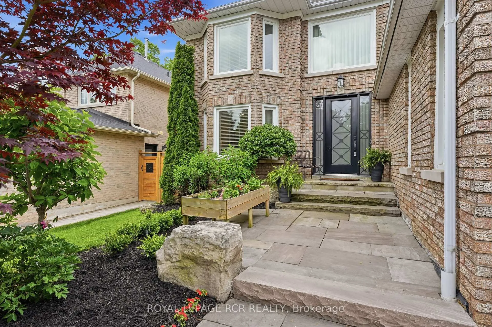 Photo 3 of 98 Corner Ridge Road, Aurora, Aurora Highlands — HOMEH