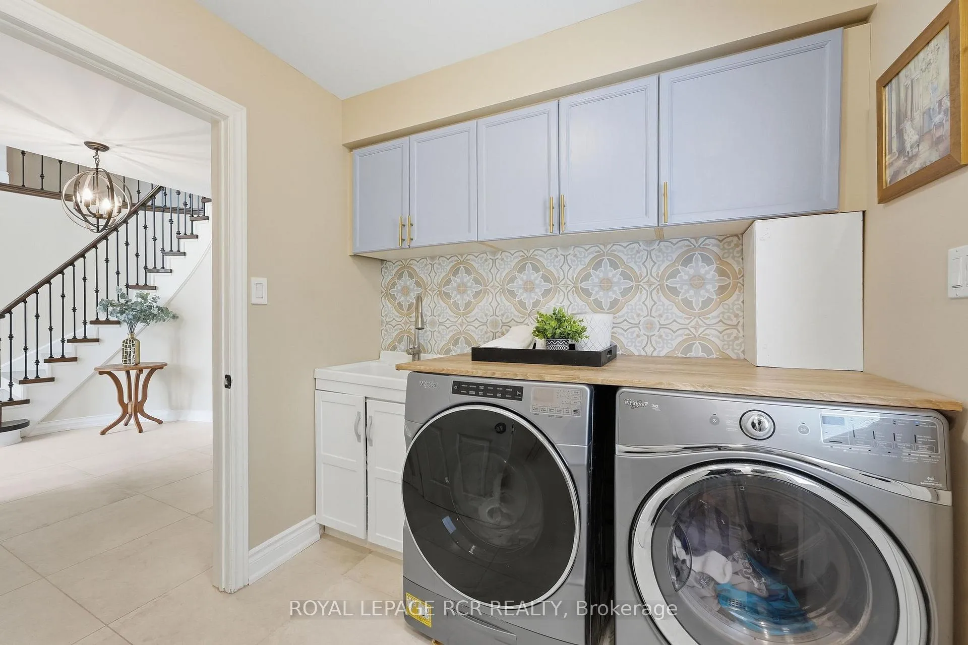 Photo 23 of 98 Corner Ridge Road, Aurora, Aurora Highlands — HOMEH