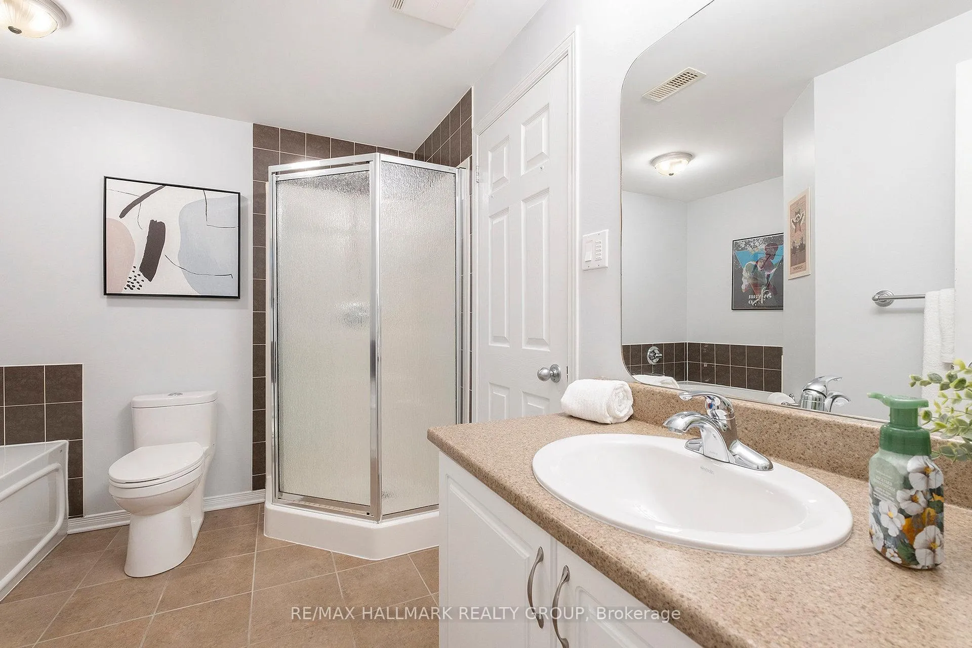 Photo 26 of Unit 112, 1512 Walkley Road, Ottawa, Heron Gate/Industrial Park — HOMEH