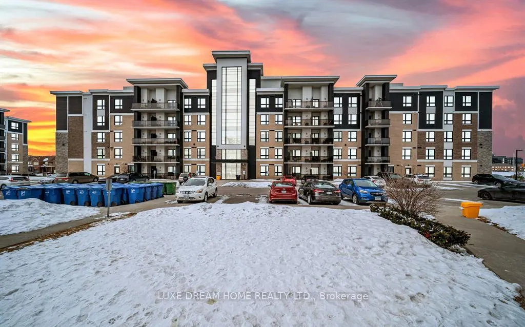 Front of Unit 511, 620 Sauve Street