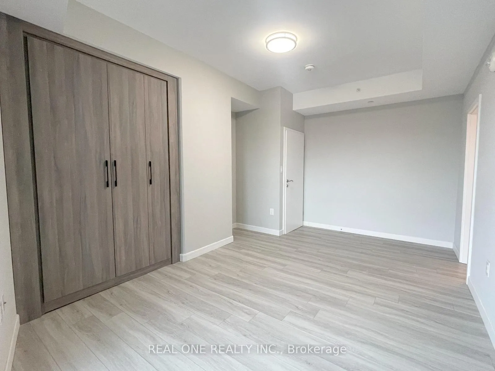 Photo 13 of Unit 2007, 20 George Street, Hamilton, Central — HOMEH