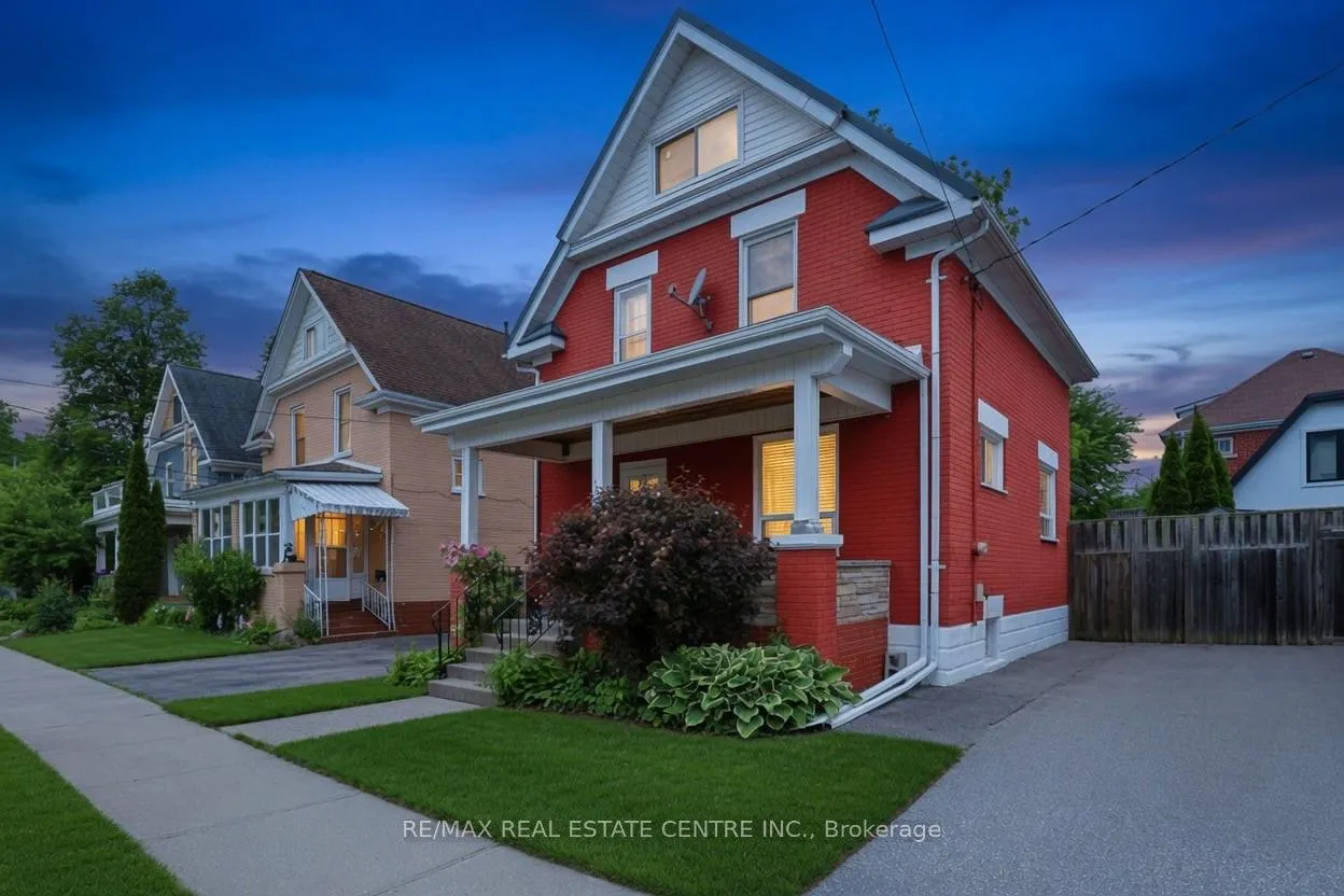 Photo 1 of 140 Peter Street, Kitchener — HOMEH