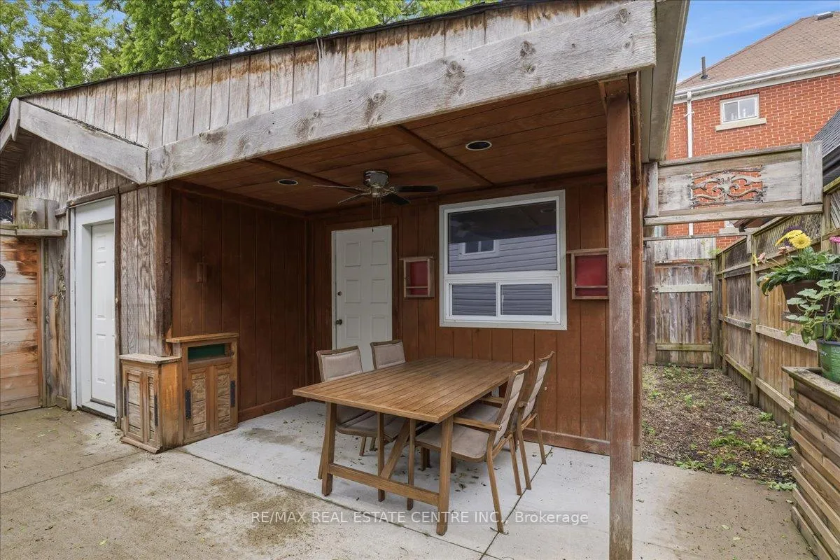 Photo 36 of 140 Peter Street, Kitchener — HOMEH