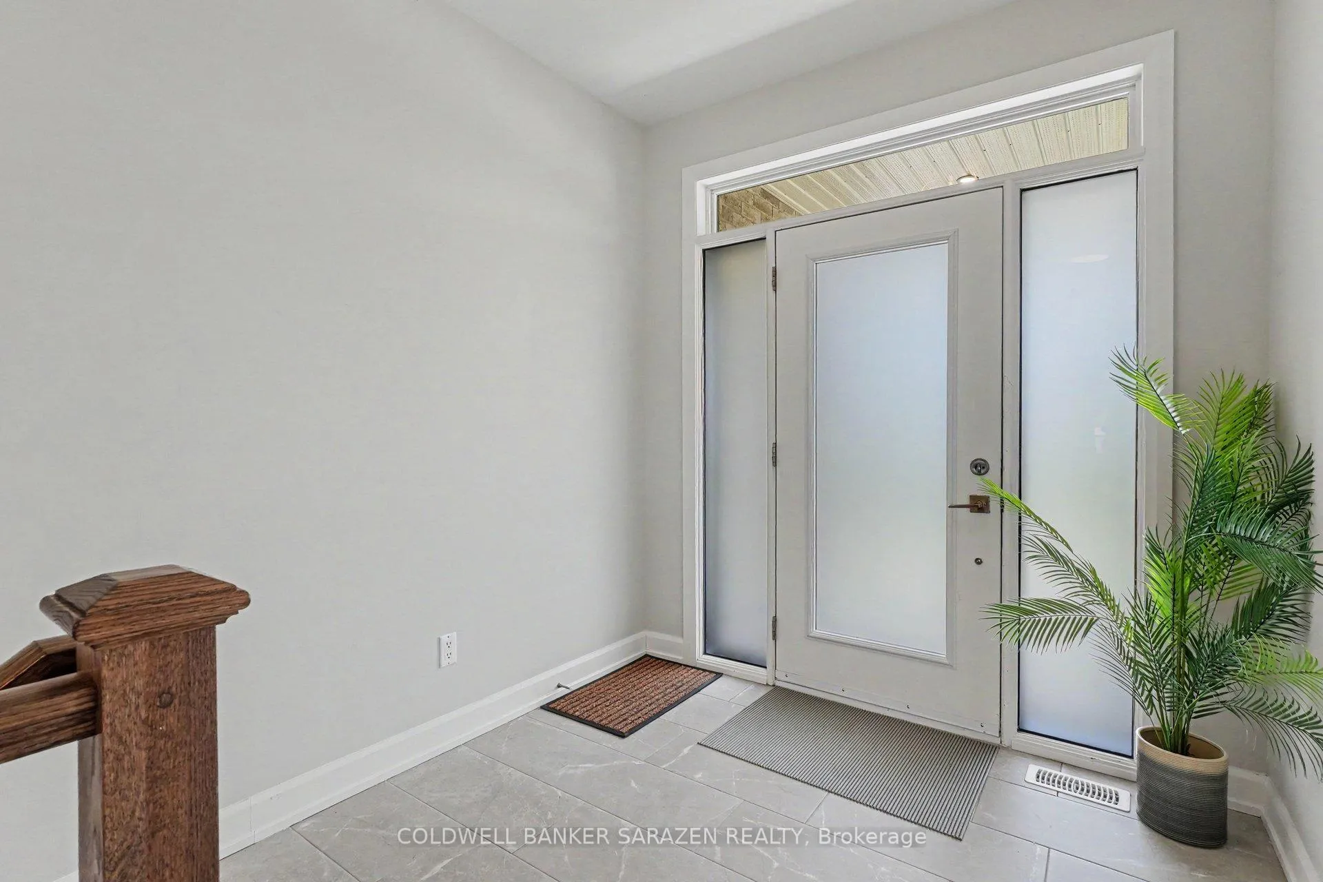 Photo 3 of 209 Mac Beattie Drive, Arnprior, Arnprior — HOMEH
