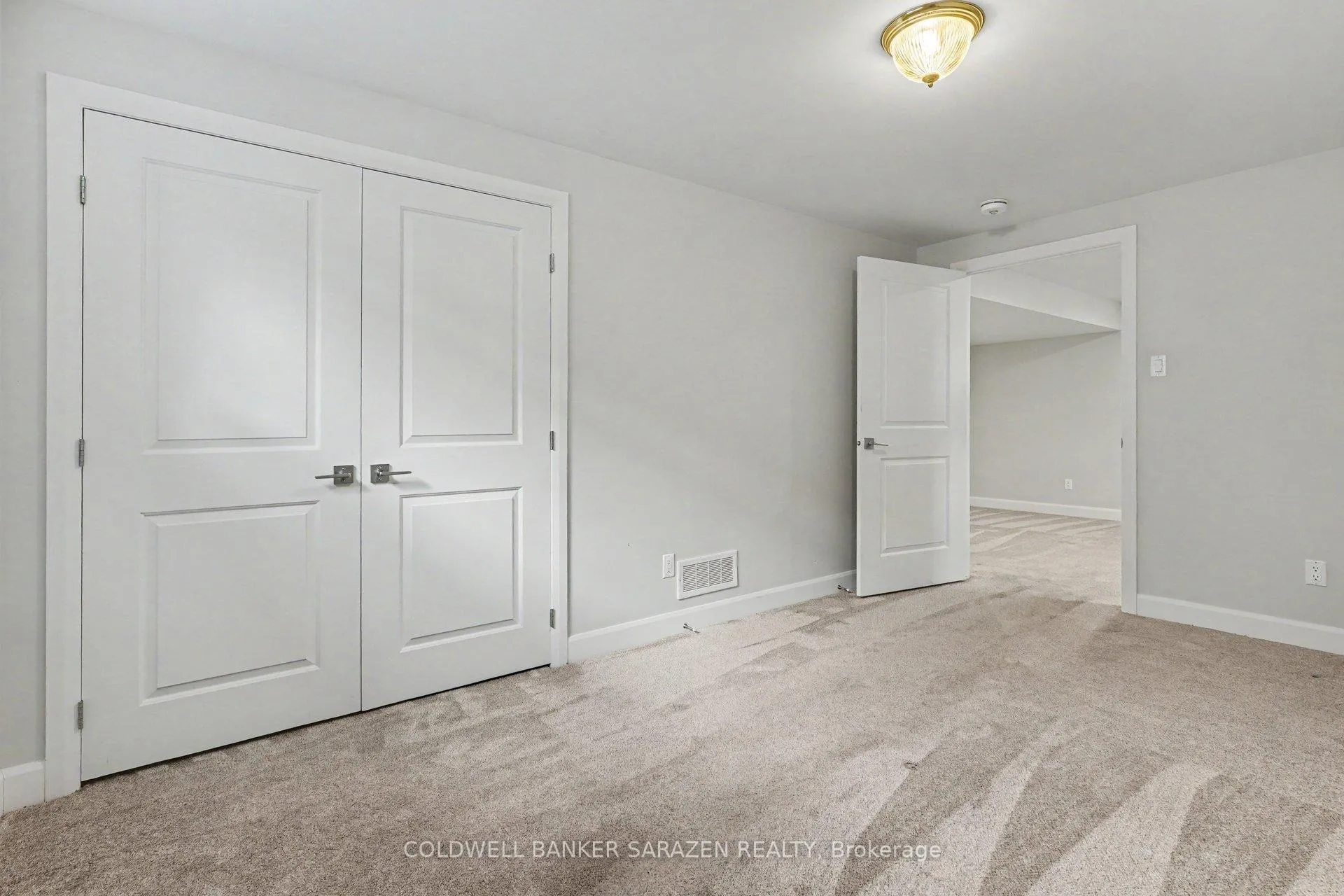 Photo 34 of 209 Mac Beattie Drive, Arnprior, Arnprior — HOMEH