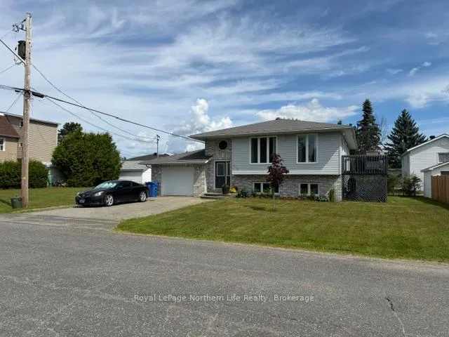 Photo 3 of 116 Russell Street, West Nipissing, Sturgeon Falls — HOMEH