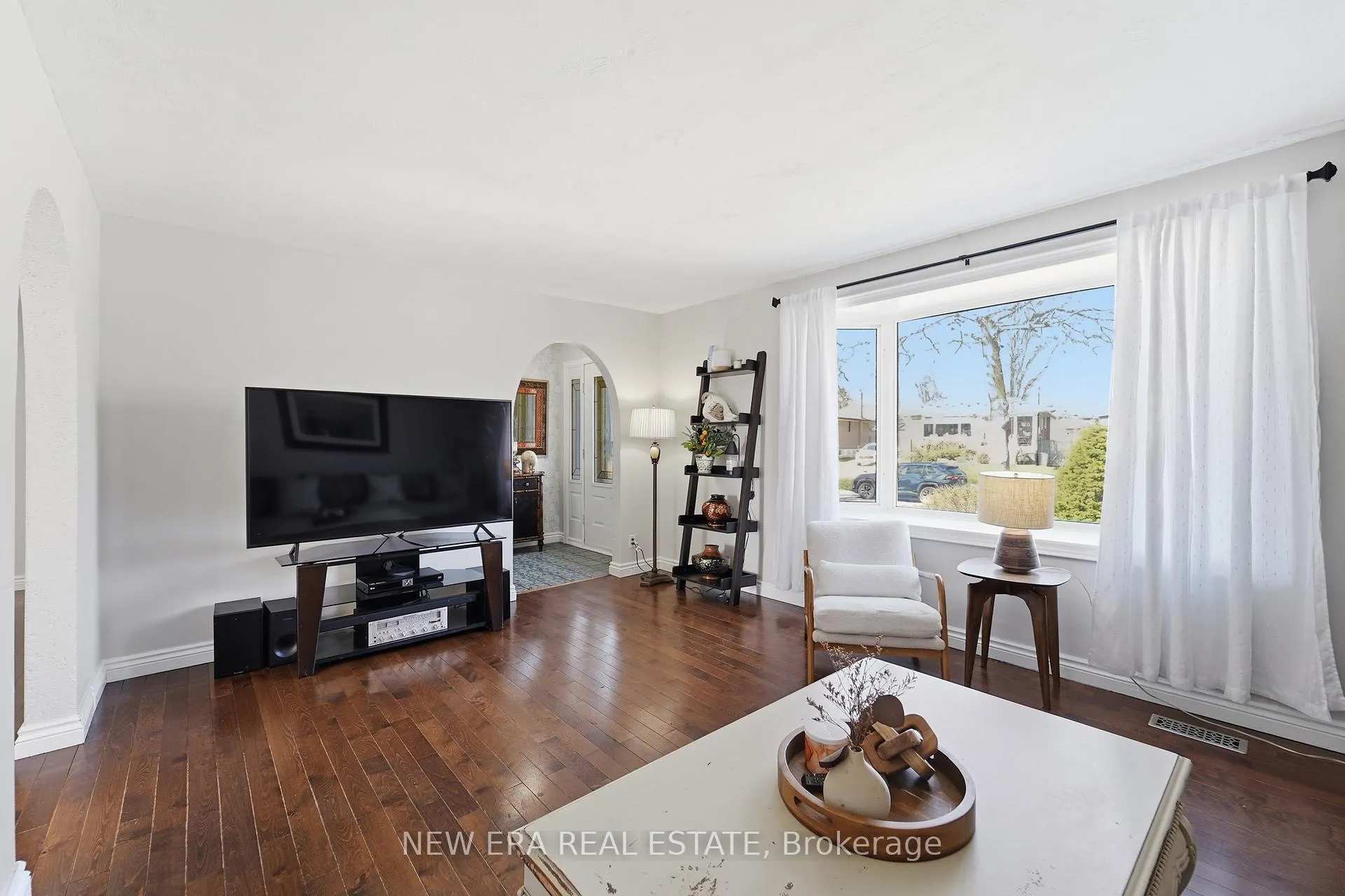 Photo 6 of 1451 Bala Drive, Oshawa, Lakeview — HOMEH