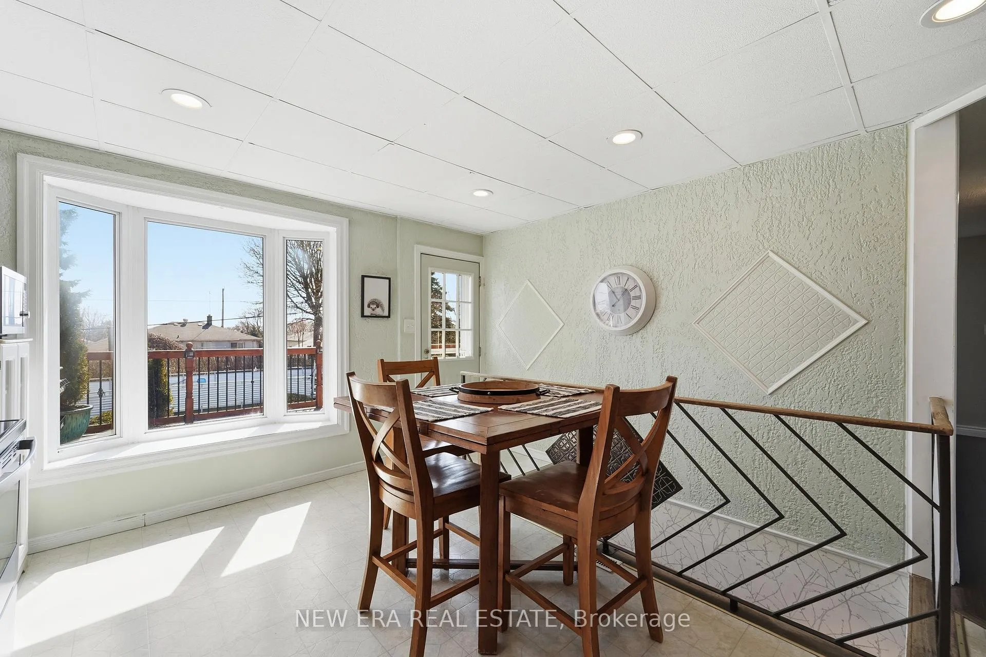 Photo 8 of 1451 Bala Drive, Oshawa, Lakeview — HOMEH