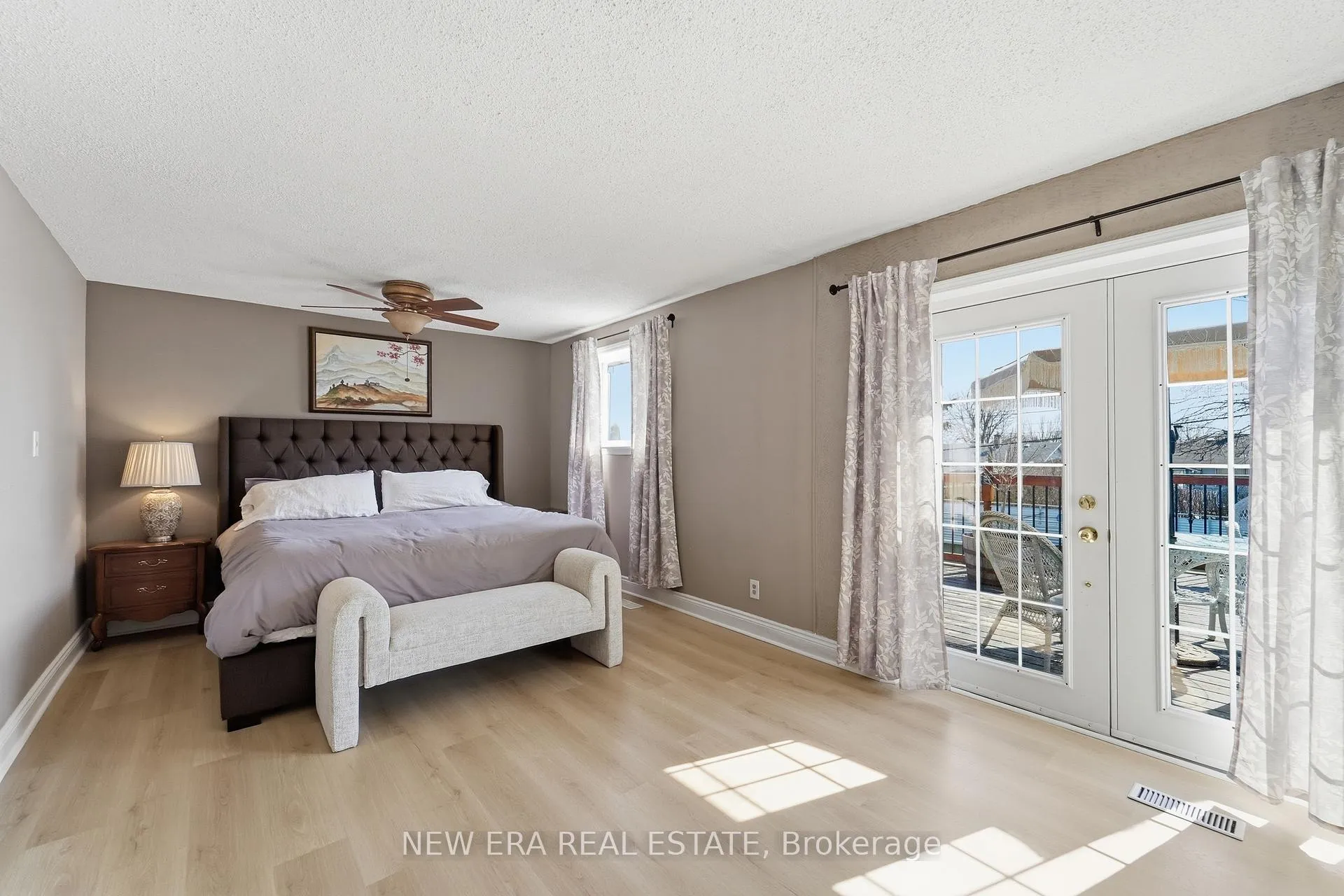 Photo 11 of 1451 Bala Drive, Oshawa, Lakeview — HOMEH