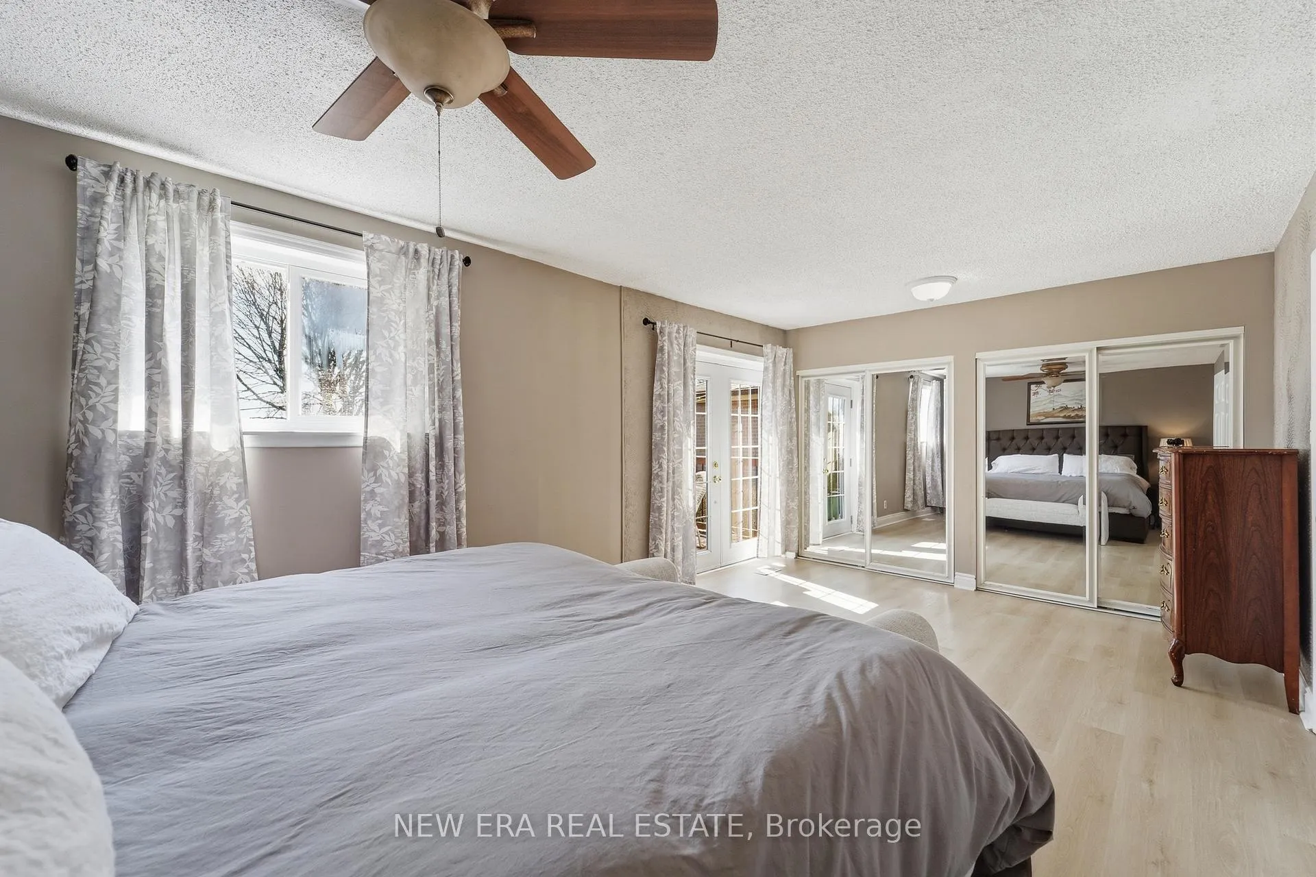 Photo 12 of 1451 Bala Drive, Oshawa, Lakeview — HOMEH