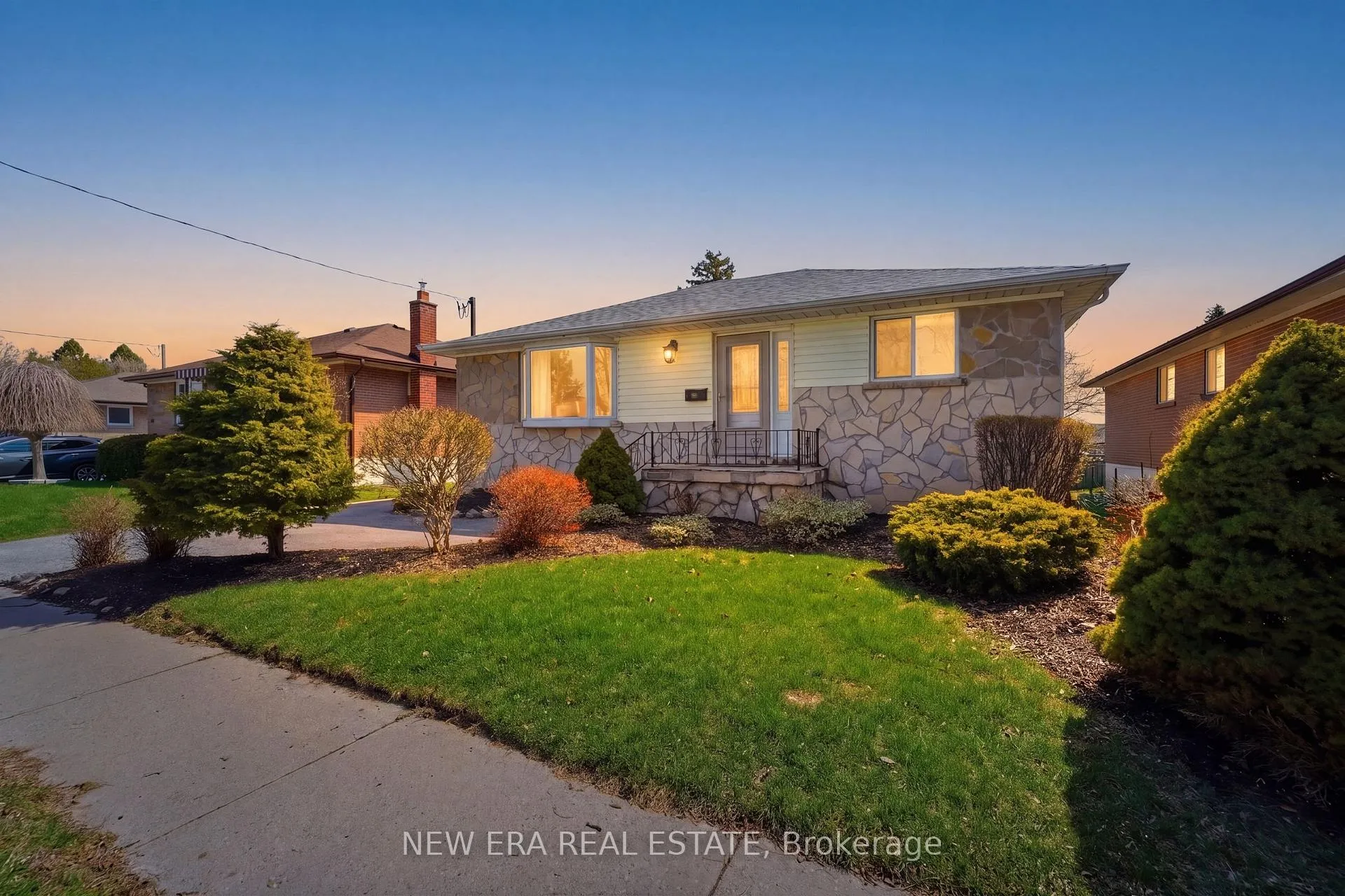 Photo 30 of 1451 Bala Drive, Oshawa, Lakeview — HOMEH