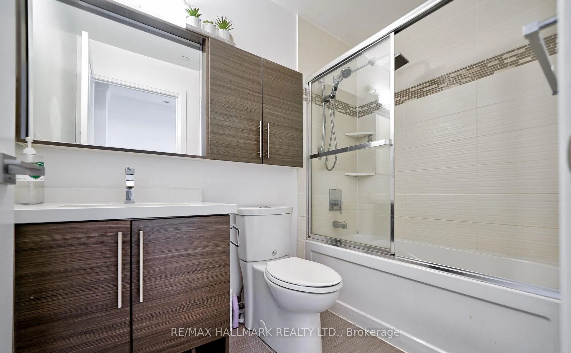 Photo 12 of Unit 2831, 7161 Yonge Street, Markham, Grandview — HOMEH