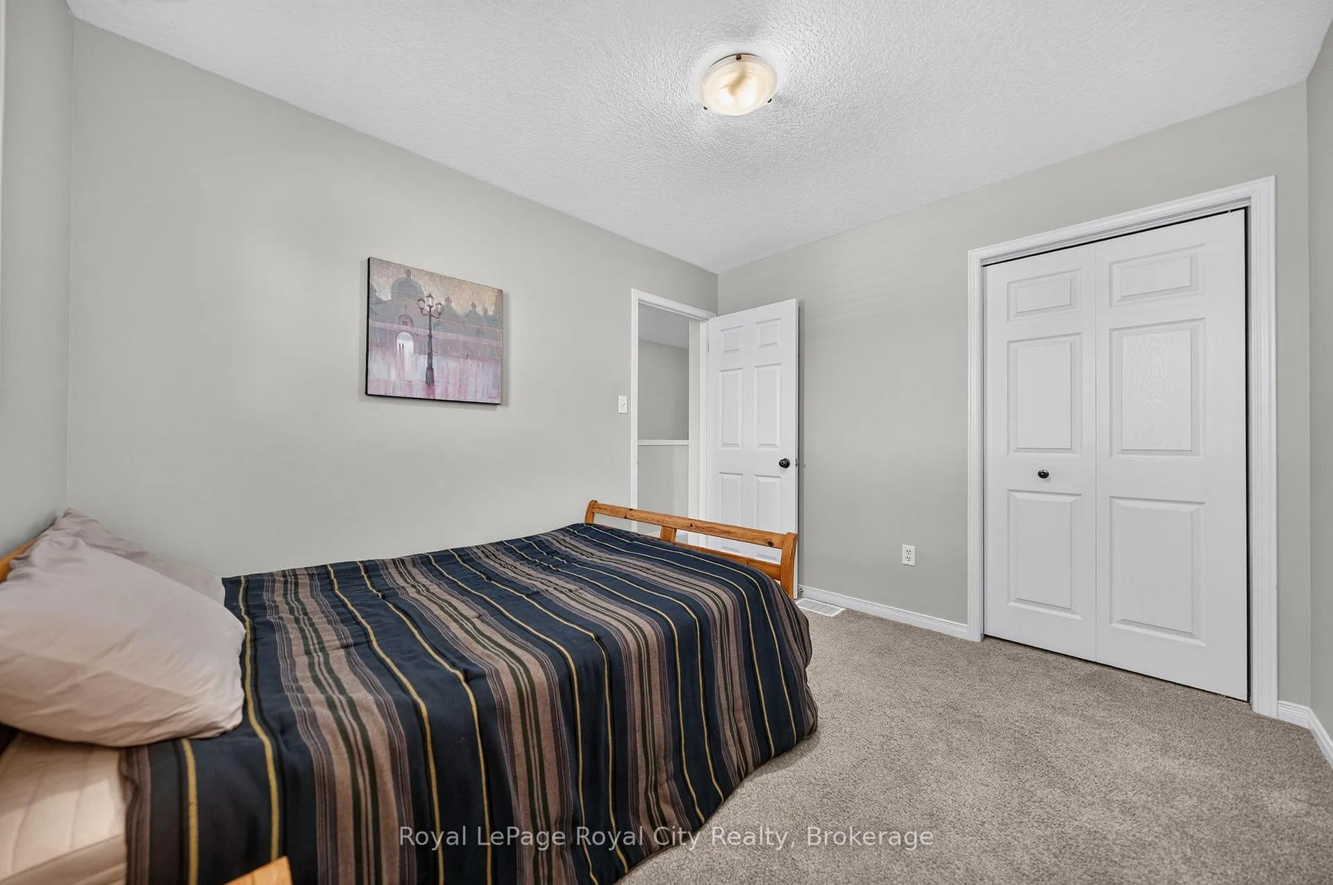 Photo 17 of 218 Severn Drive, Guelph, Grange Road — HOMEH