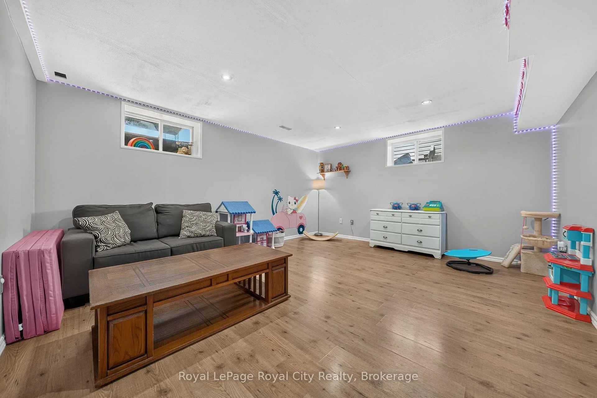 Photo 21 of 218 Severn Drive, Guelph, Grange Road — HOMEH