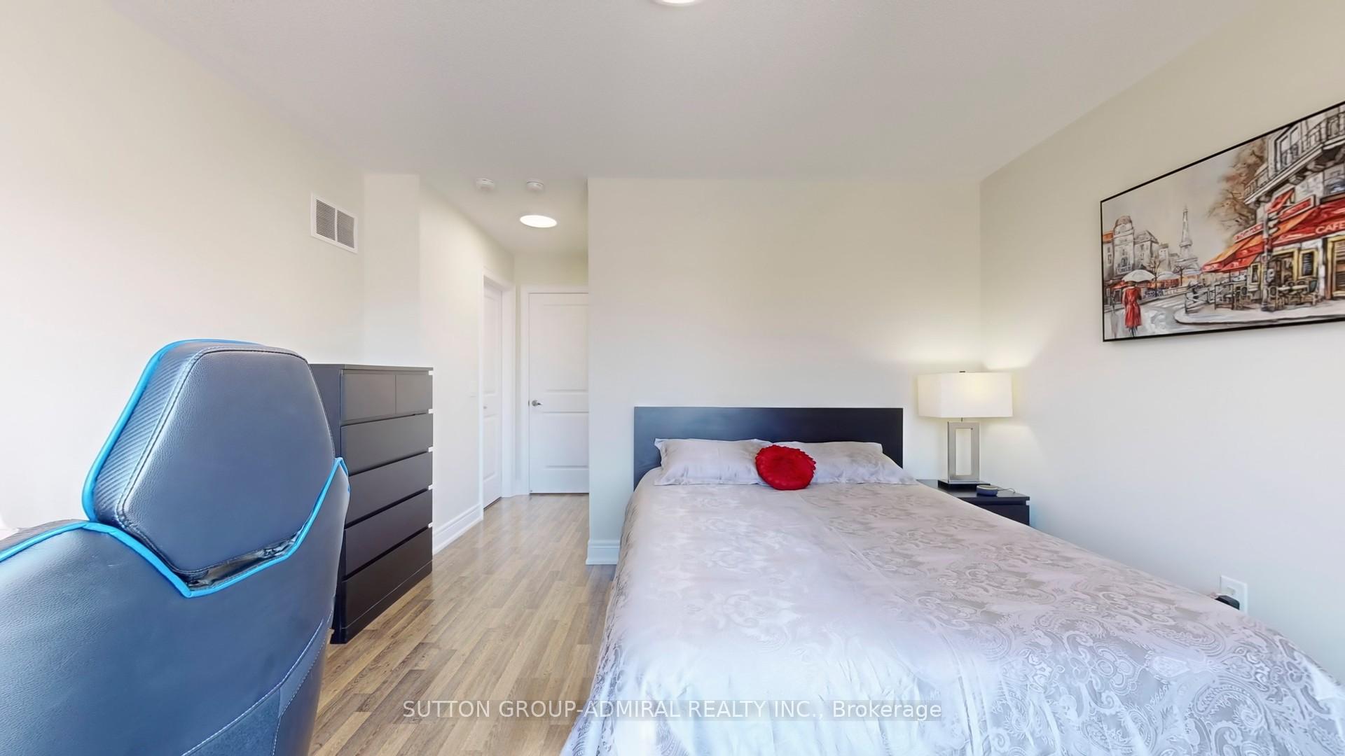 Photo 31 of 65 Strathgreen Lane, Georgina, Keswick South — HOMEH