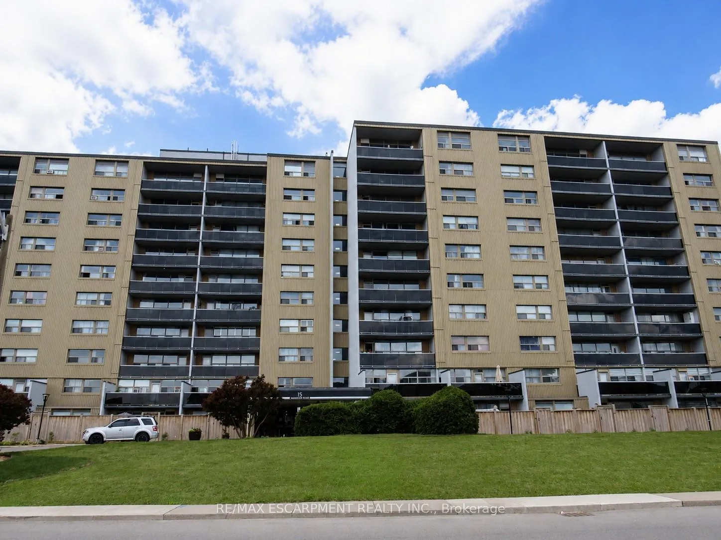 Photo 2 of Unit 514, 15 Albright Road, Hamilton, Vincent — HOMEH