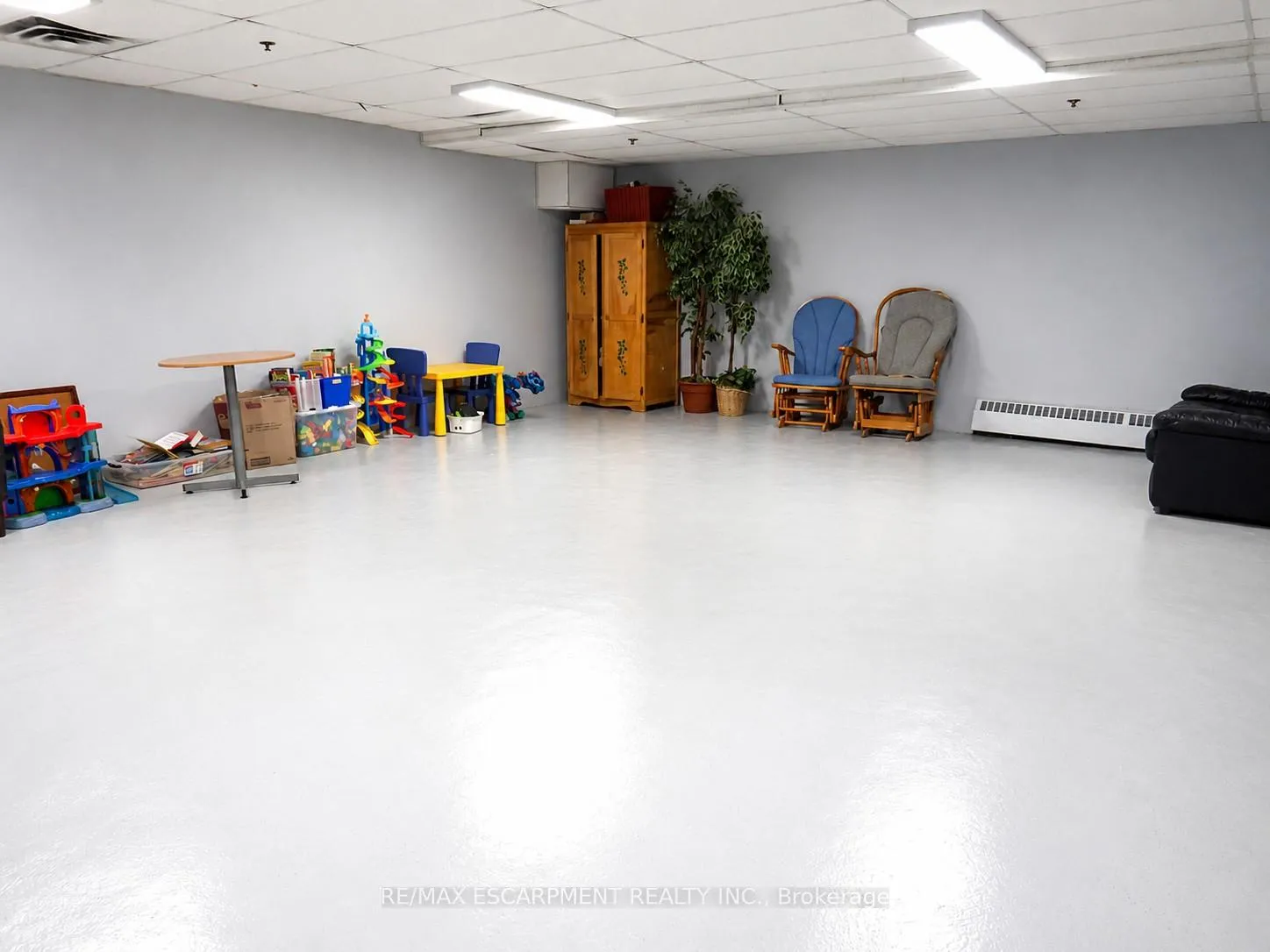 Photo 29 of Unit 514, 15 Albright Road, Hamilton, Vincent — HOMEH
