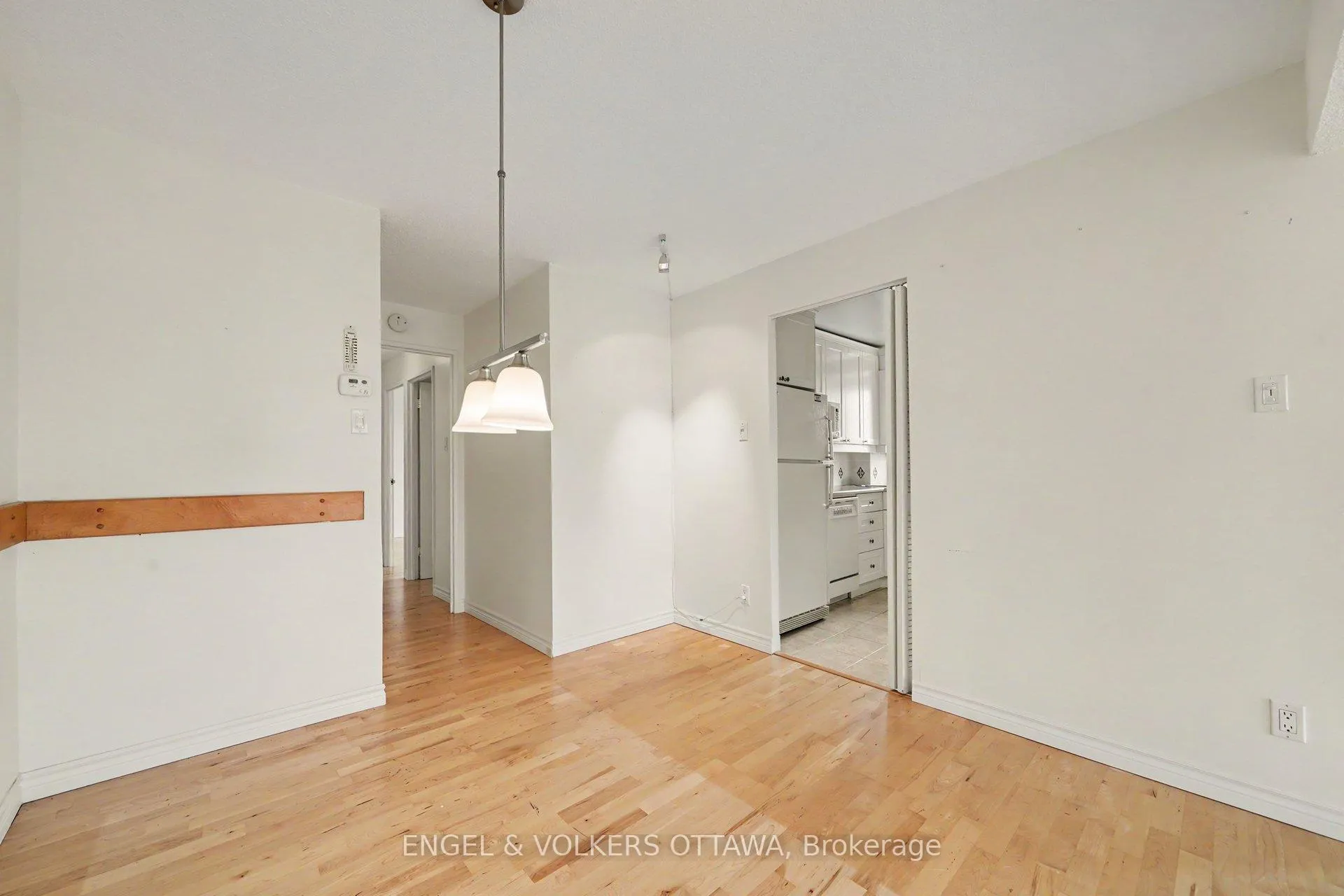 Photo 10 of Unit 1206, 1171 Ambleside Drive, Ottawa, Woodroffe — HOMEH