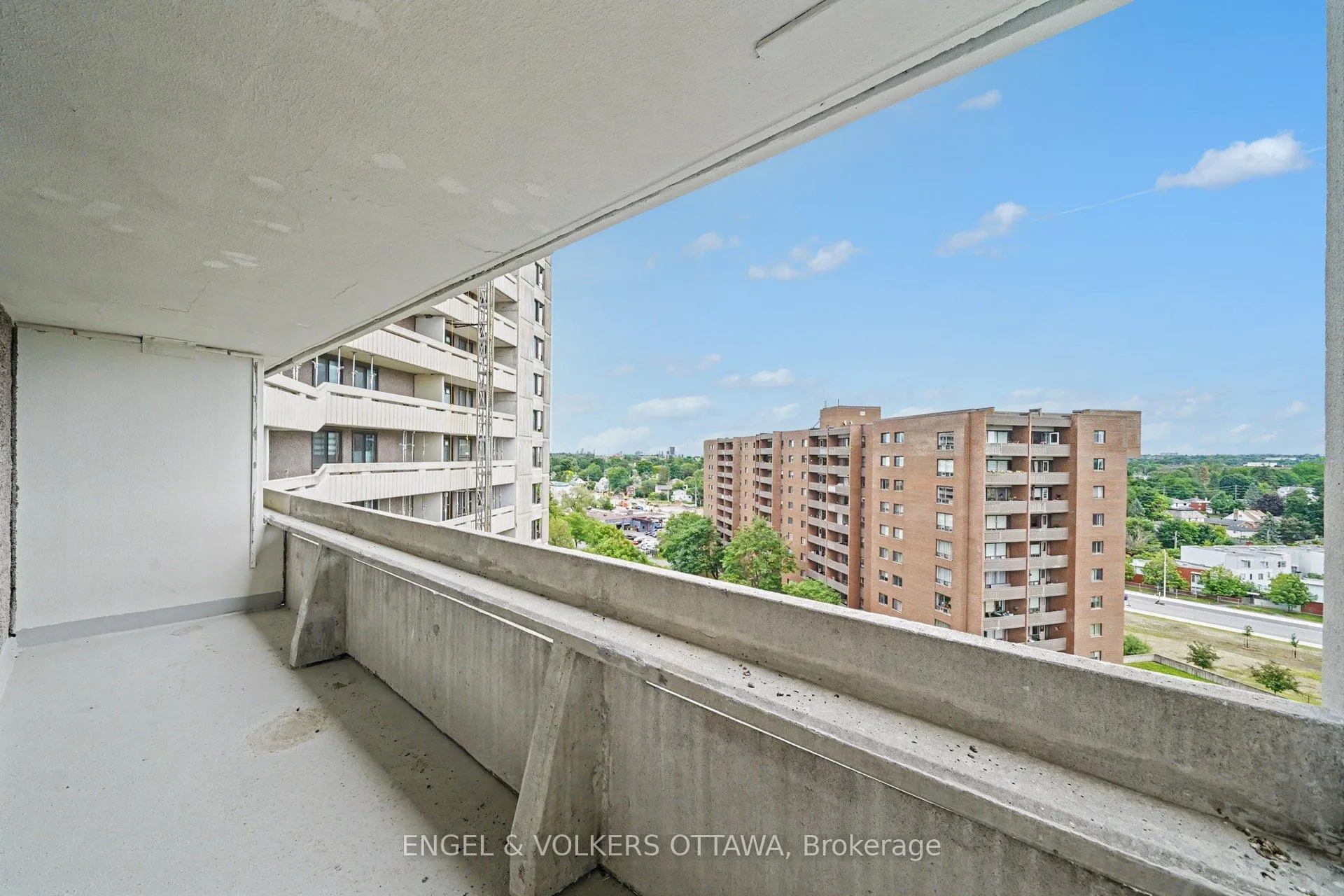Photo 29 of Unit 1206, 1171 Ambleside Drive, Ottawa, Woodroffe — HOMEH