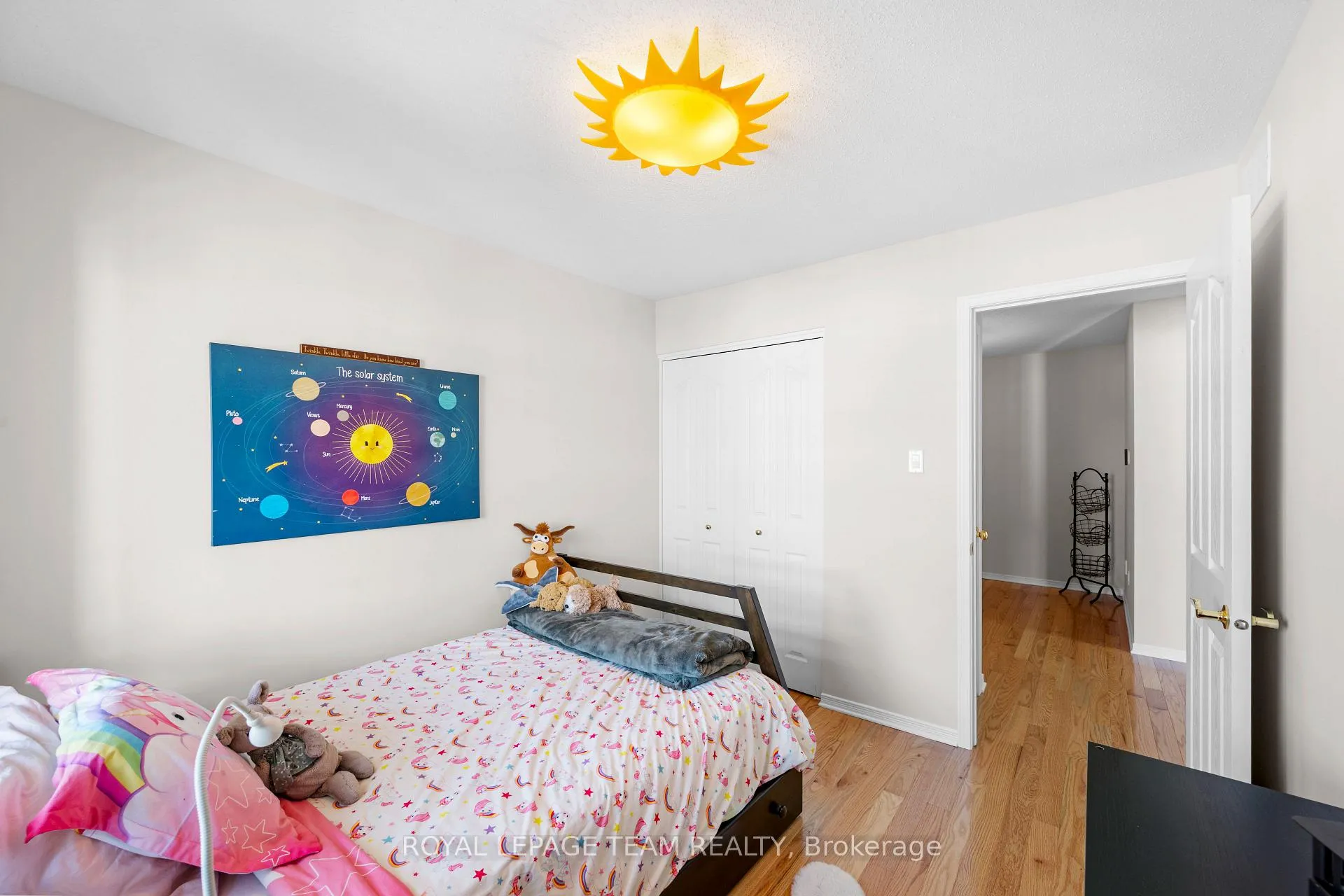 Photo 17 of 174 Fordham Private, Ottawa, Central Park — HOMEH