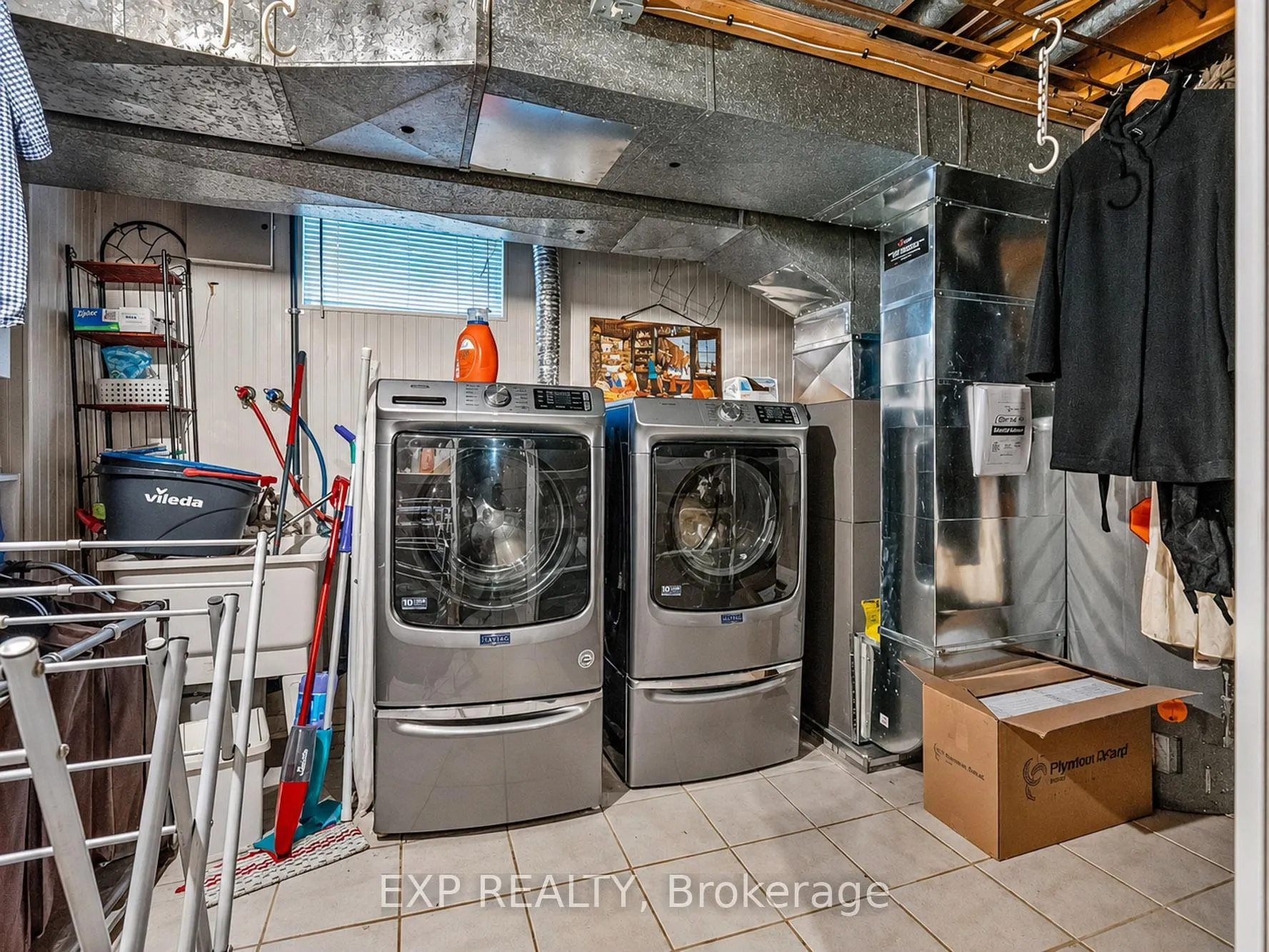 Photo 26 of 7195 Westfield Drive, Niagara Falls, Casey — HOMEH