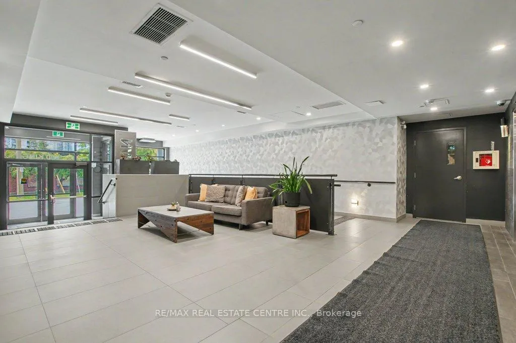 Photo 7 of Unit 101, 690 King Street W, Kitchener, KW Hospital — HOMEH