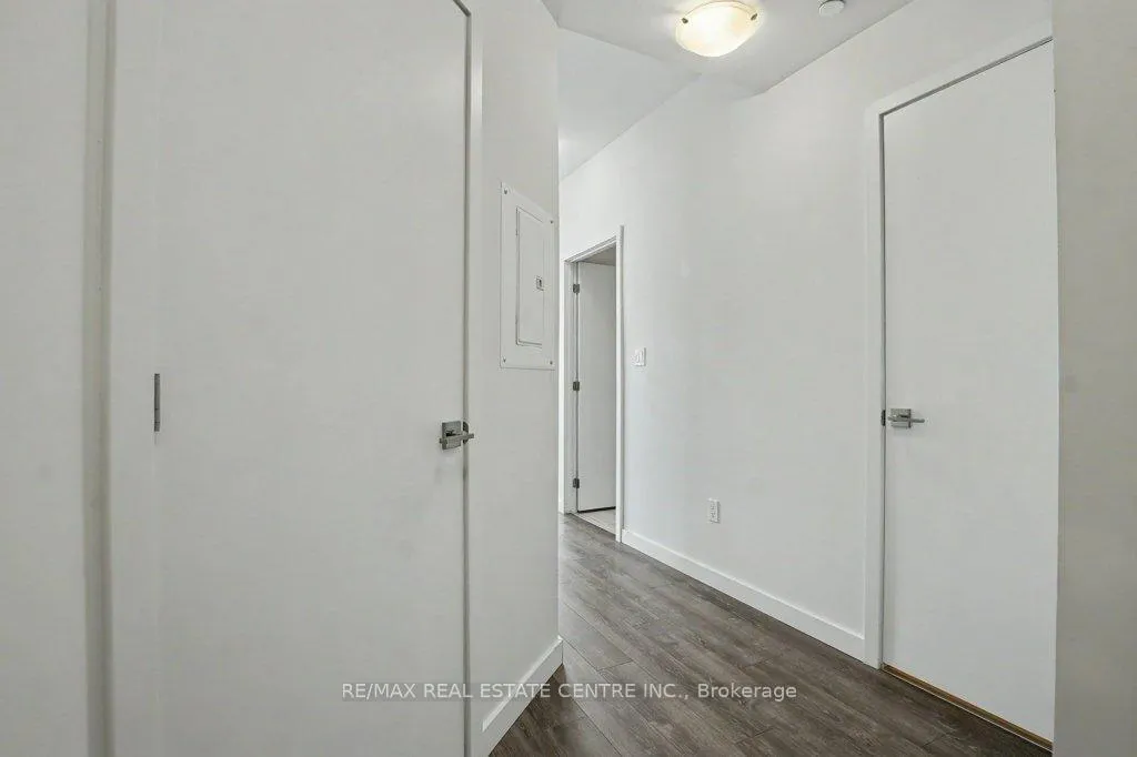 Photo 11 of Unit 101, 690 King Street W, Kitchener, KW Hospital — HOMEH
